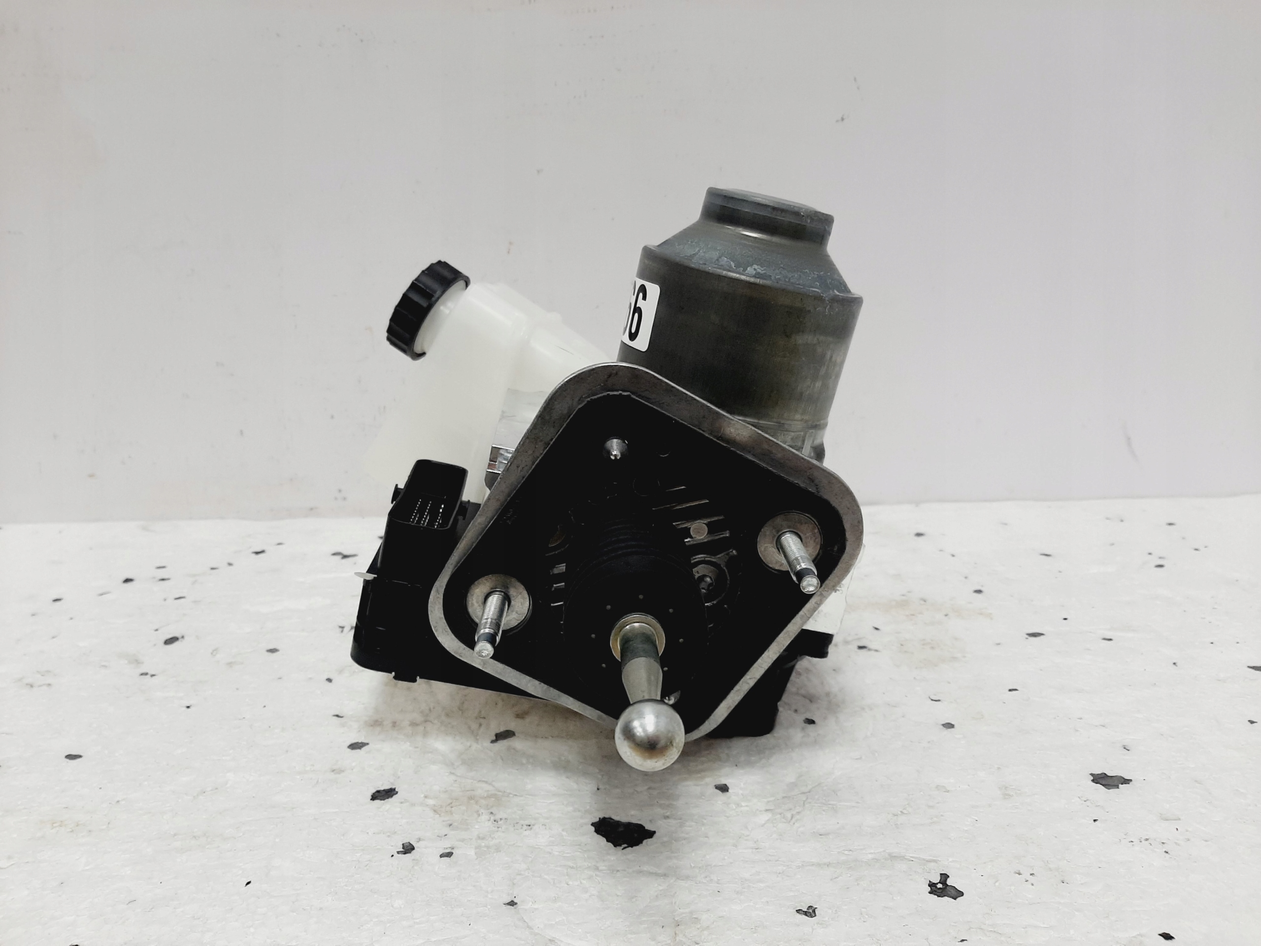 Pompa hamulcowa ABS BMW G60 G70 - galeria