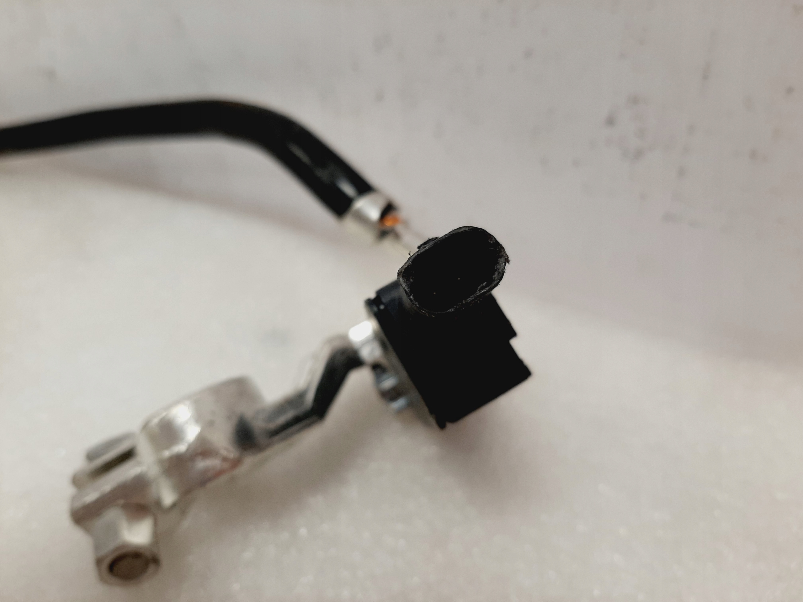 Klema Minusowa Przewód Mercedes W205 W213 W253 W257 - galeria