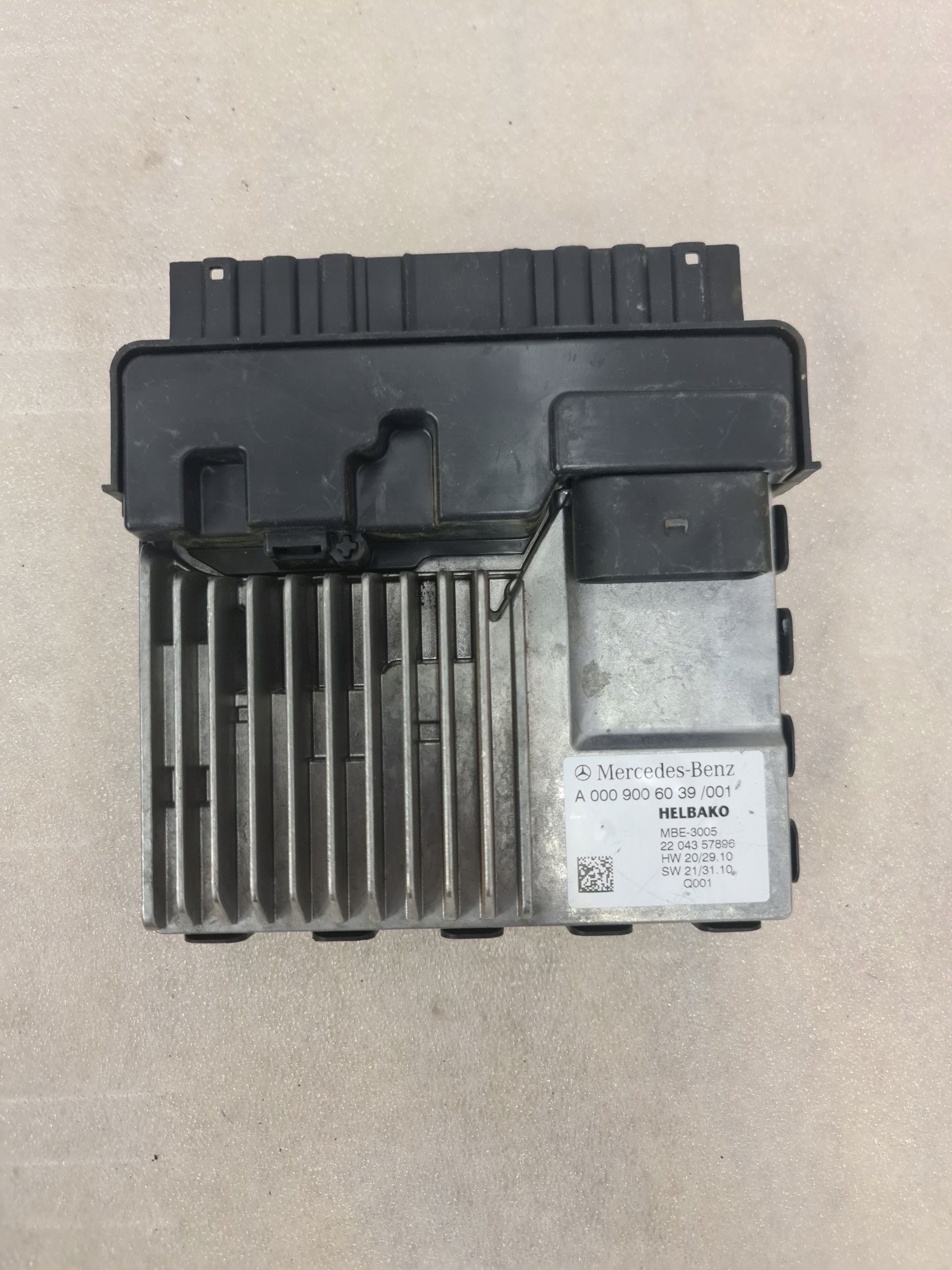 Moduł baterii Mercedes W223 EQE EQS A0009006039 - galeria