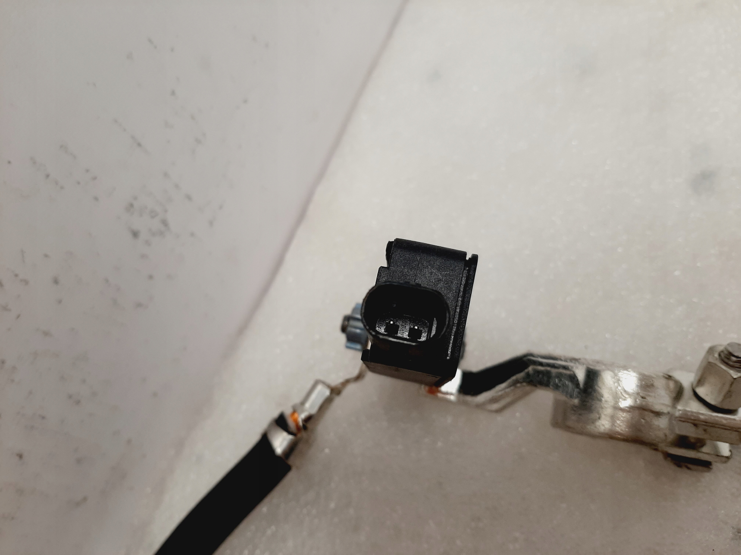 Klema Minusowa Przewód Mercedes W205 W213 W253 W257 - galeria