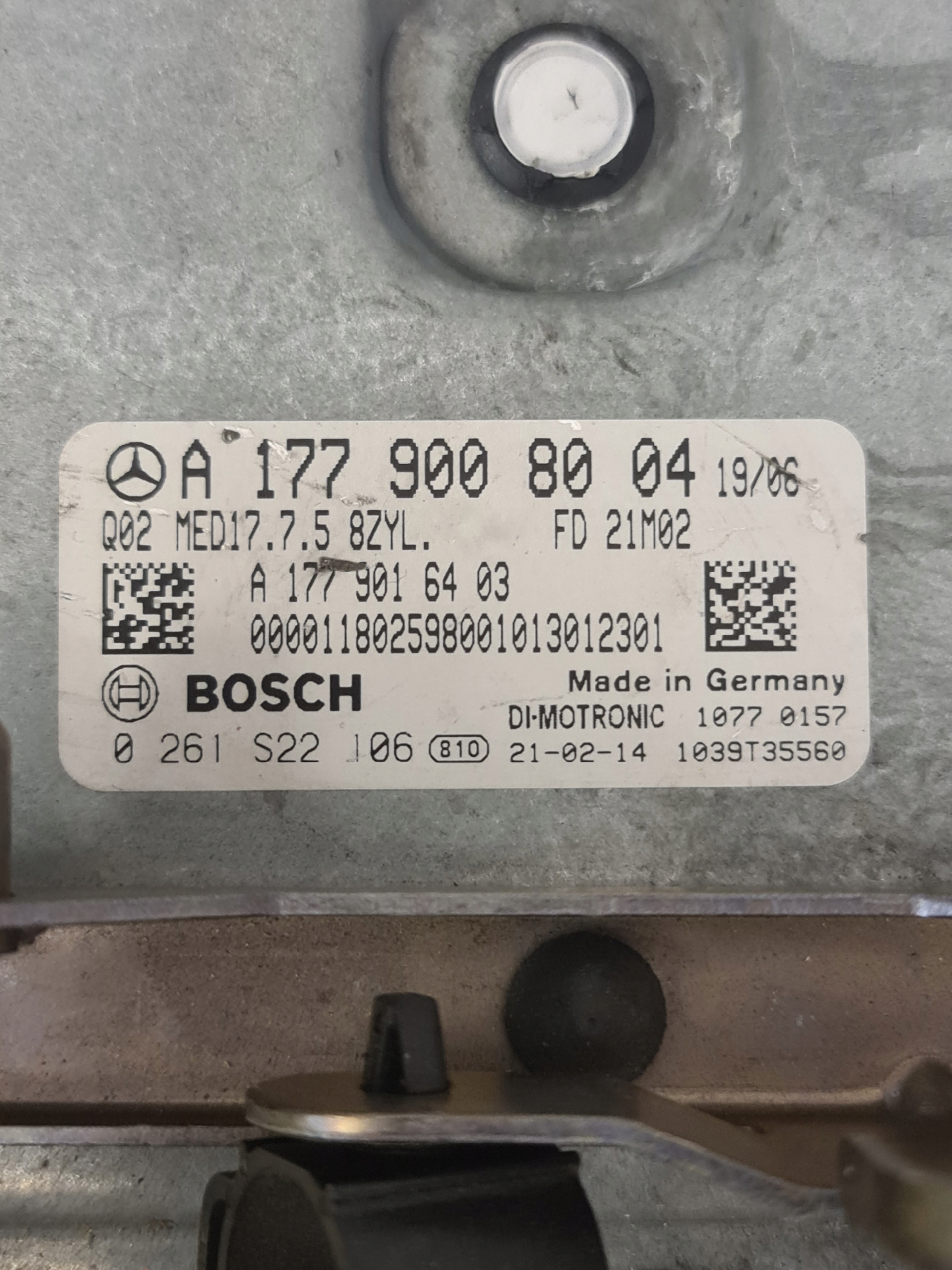 Sterownik Silnika ECU A1779008004 Nowy W205 C63 - galeria