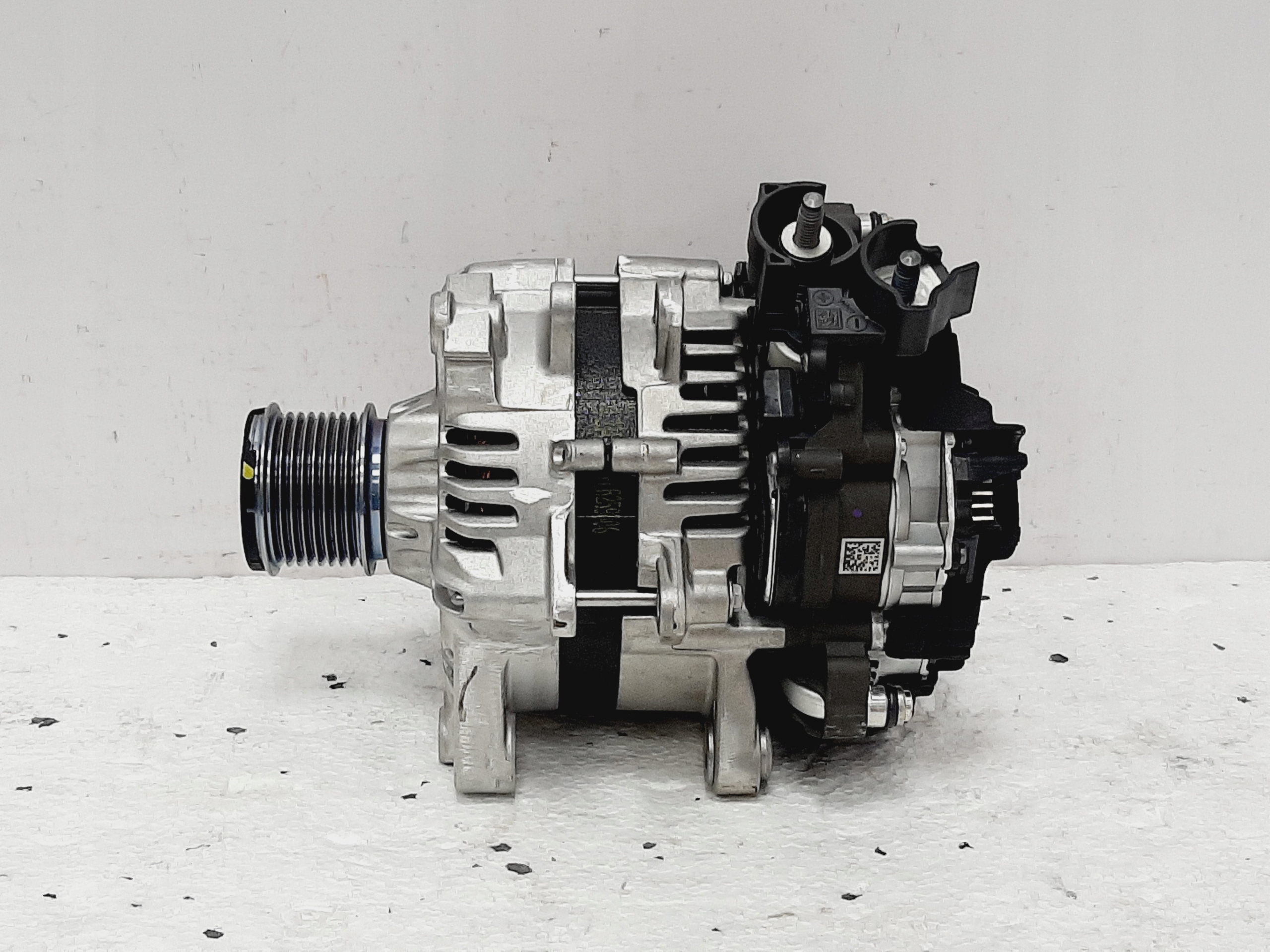 Alternator BMW G06 LCI G60 B48N B48P B48 5A716F0 - galeria