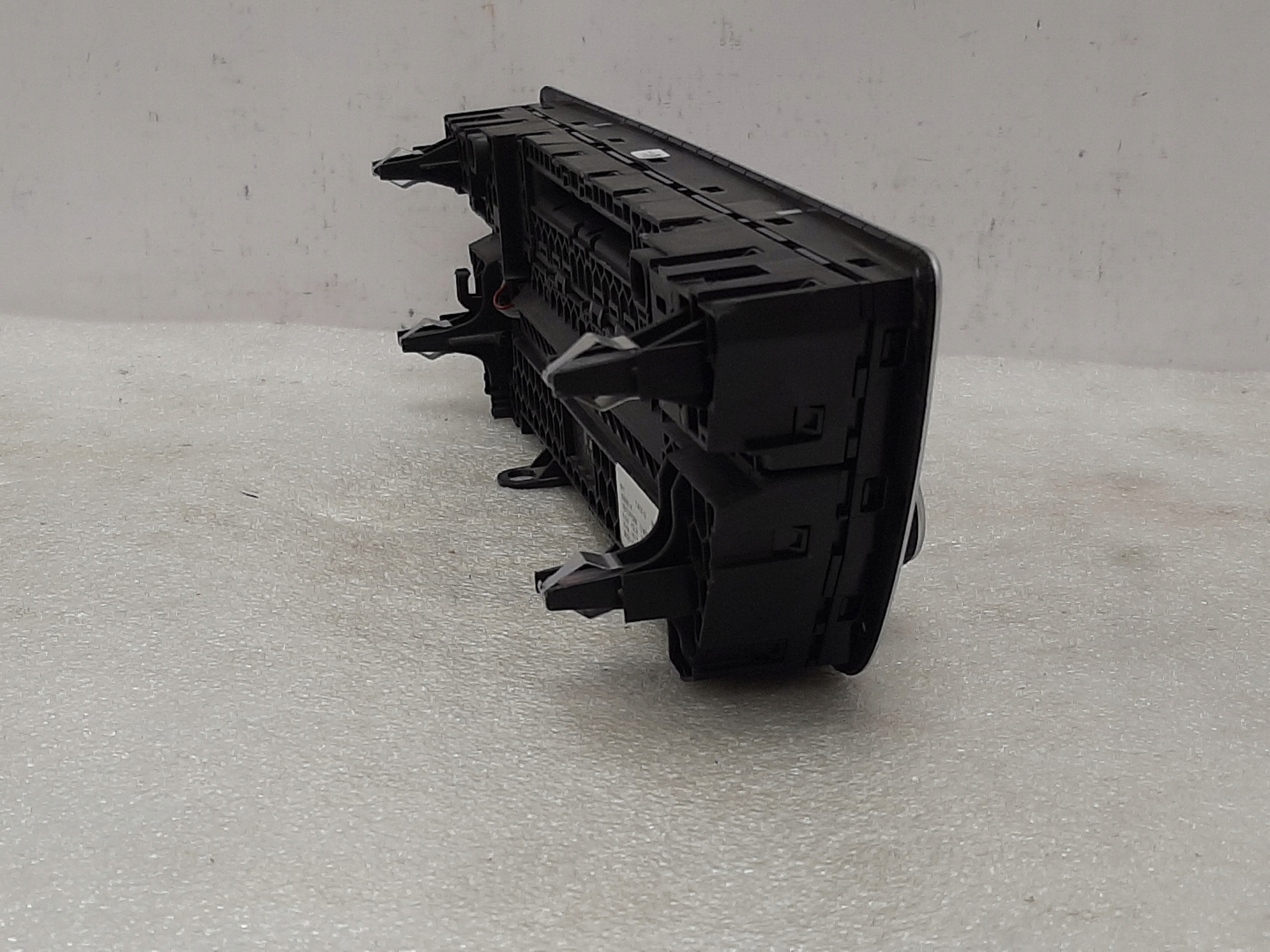 Panel radia i klimatyzacji BMW G11 G12 6999381 - galeria