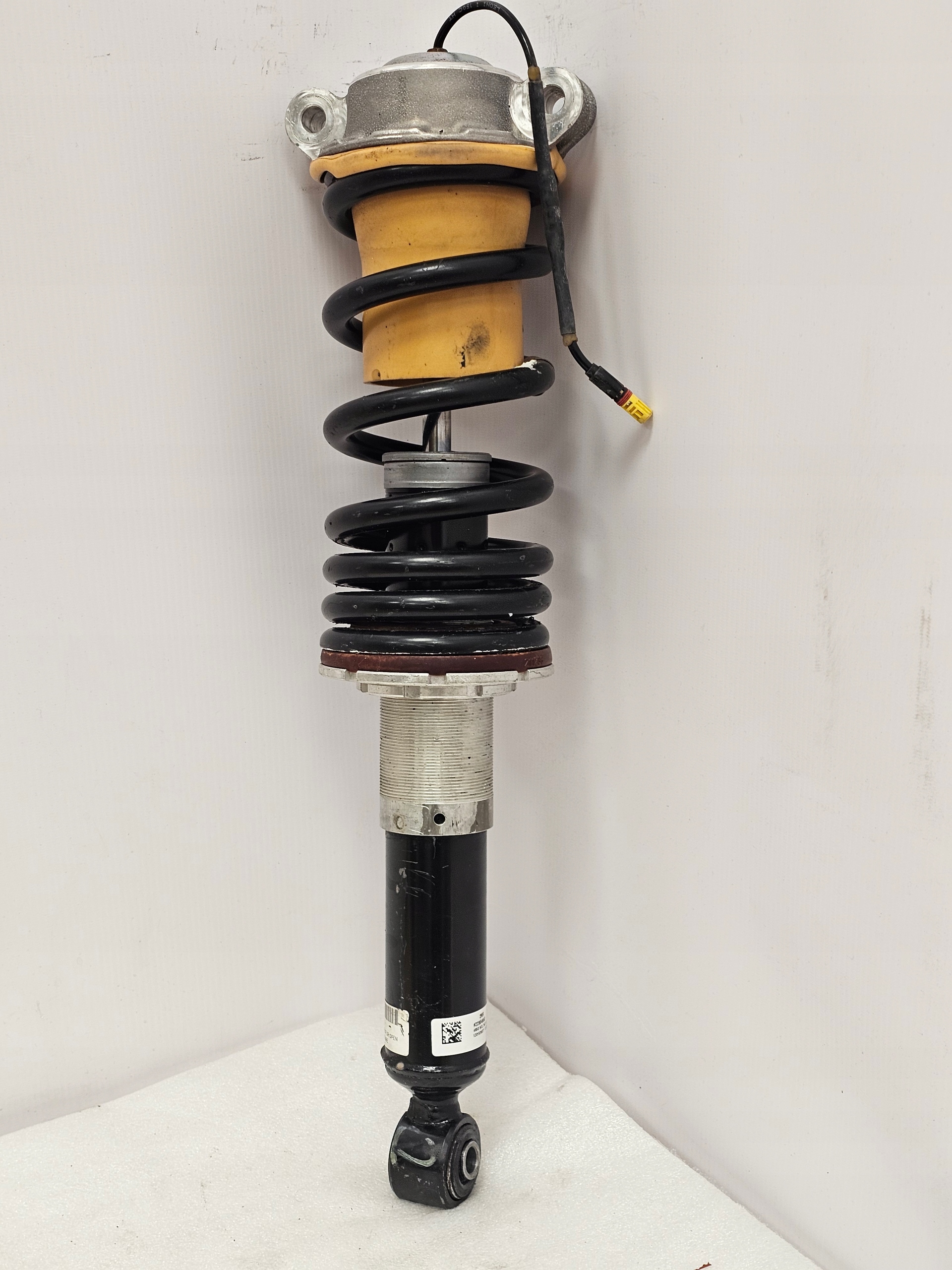 Amortyzator Shock Absorber Tył Tylny FERRARI 812 12 CILINDRI - galeria