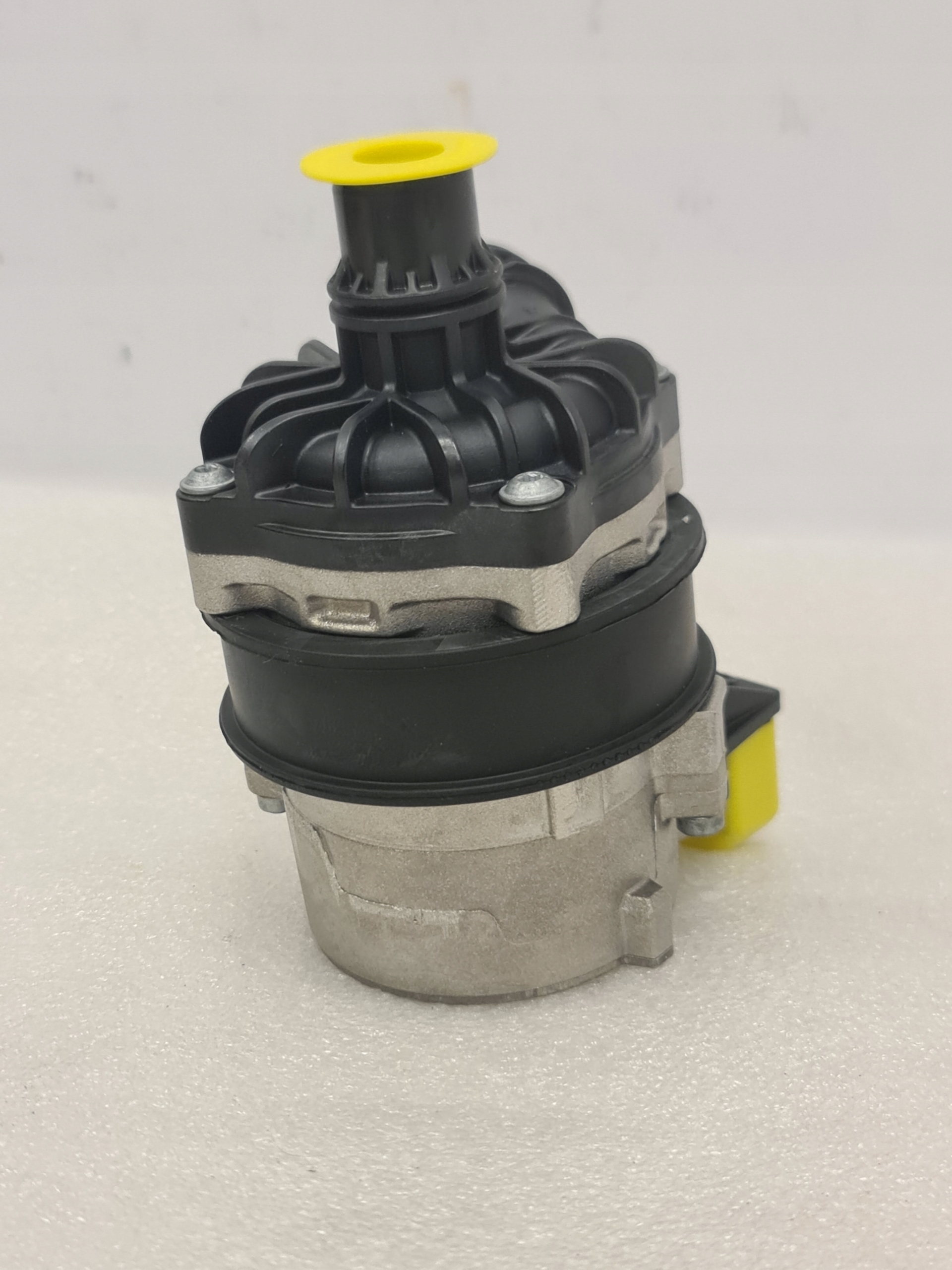 Pompa wody Mercedes W213 W253 OM654 OM256 OM656 - galeria