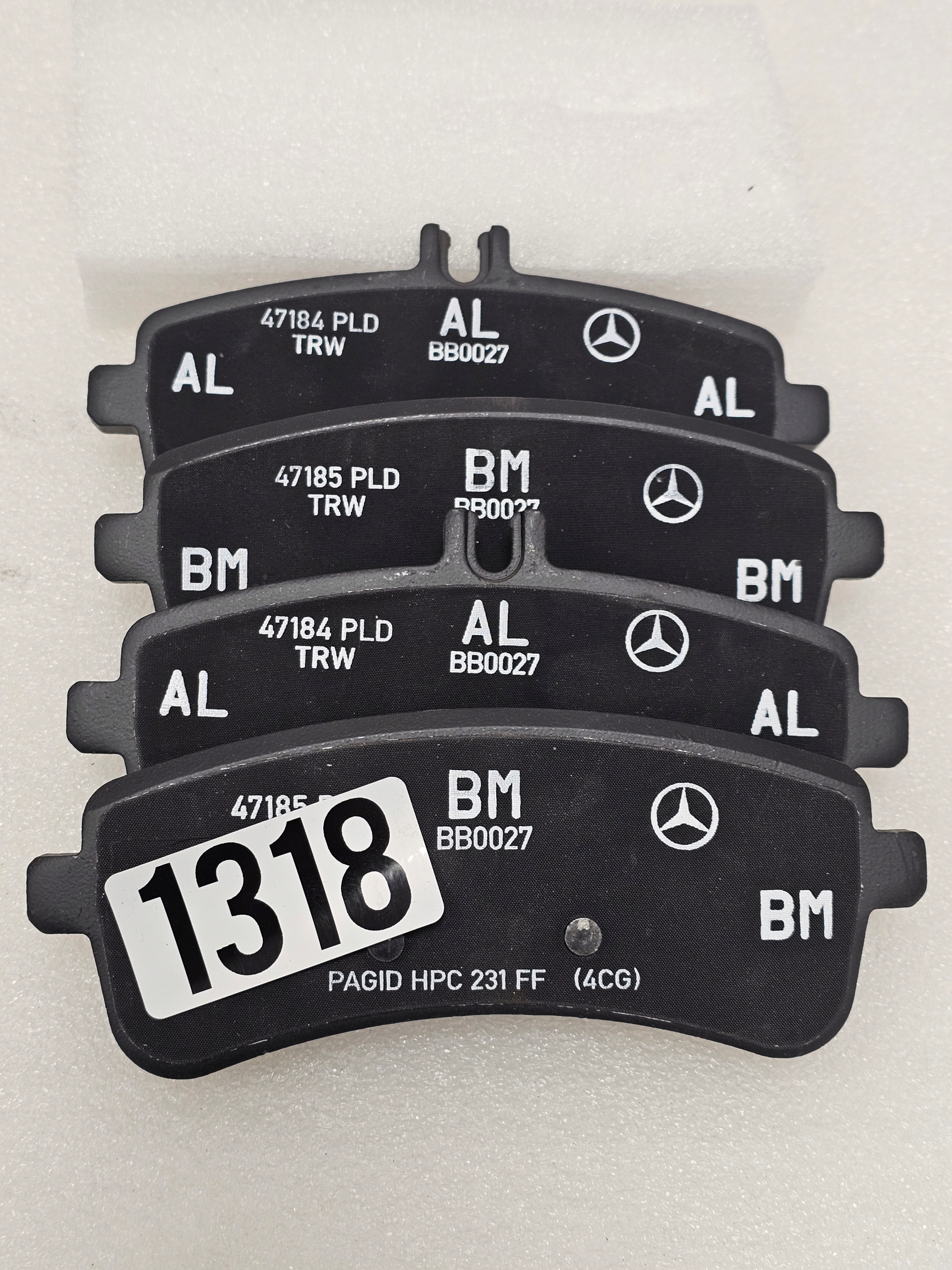 Klocki Mercedes W190 AMG GT C GTS Stal Tył Tylne - galeria
