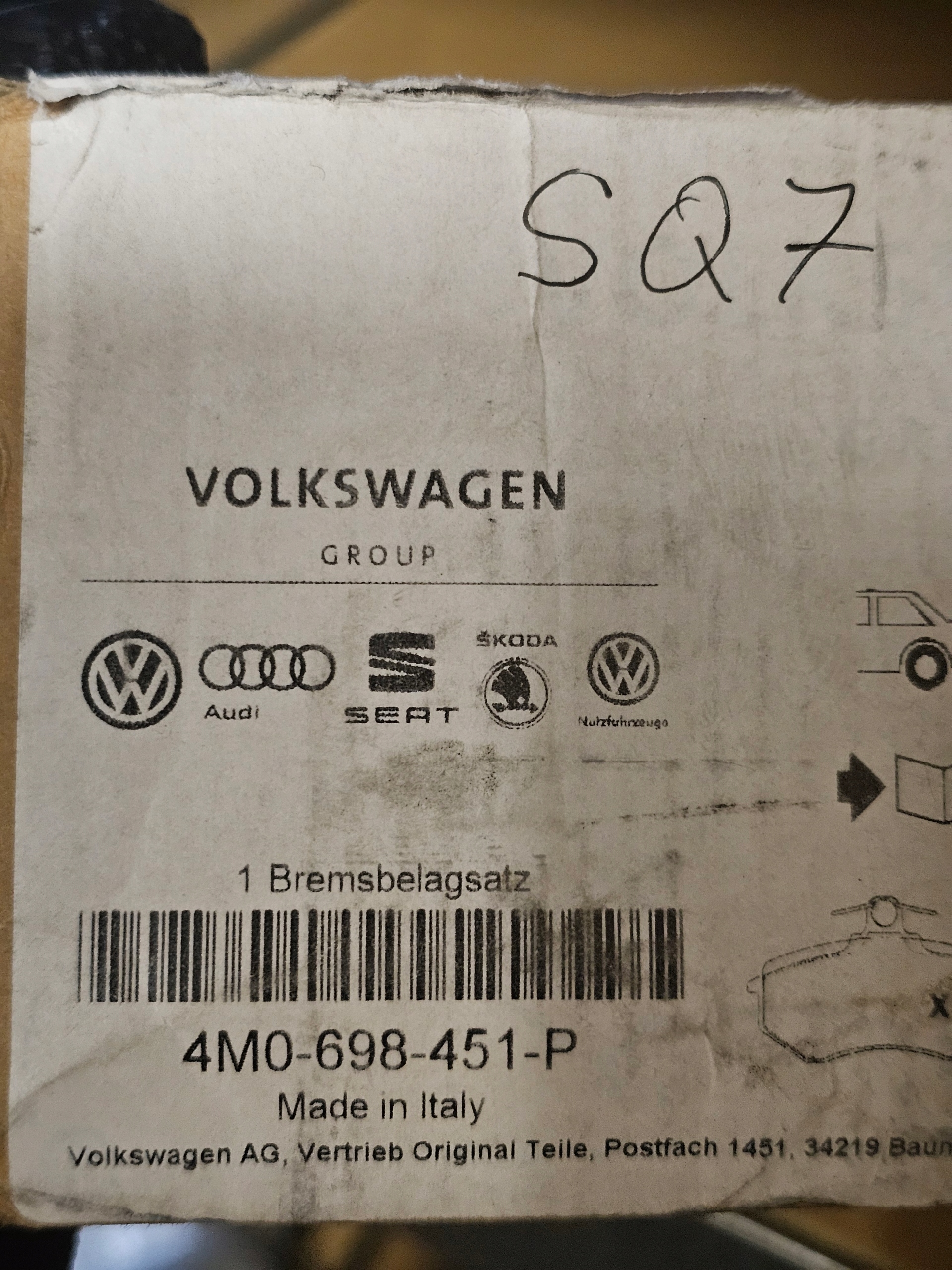 Klocki Audi A6 A7 A8 e-Tron Q7 Q8 TYŁ OEM - galeria