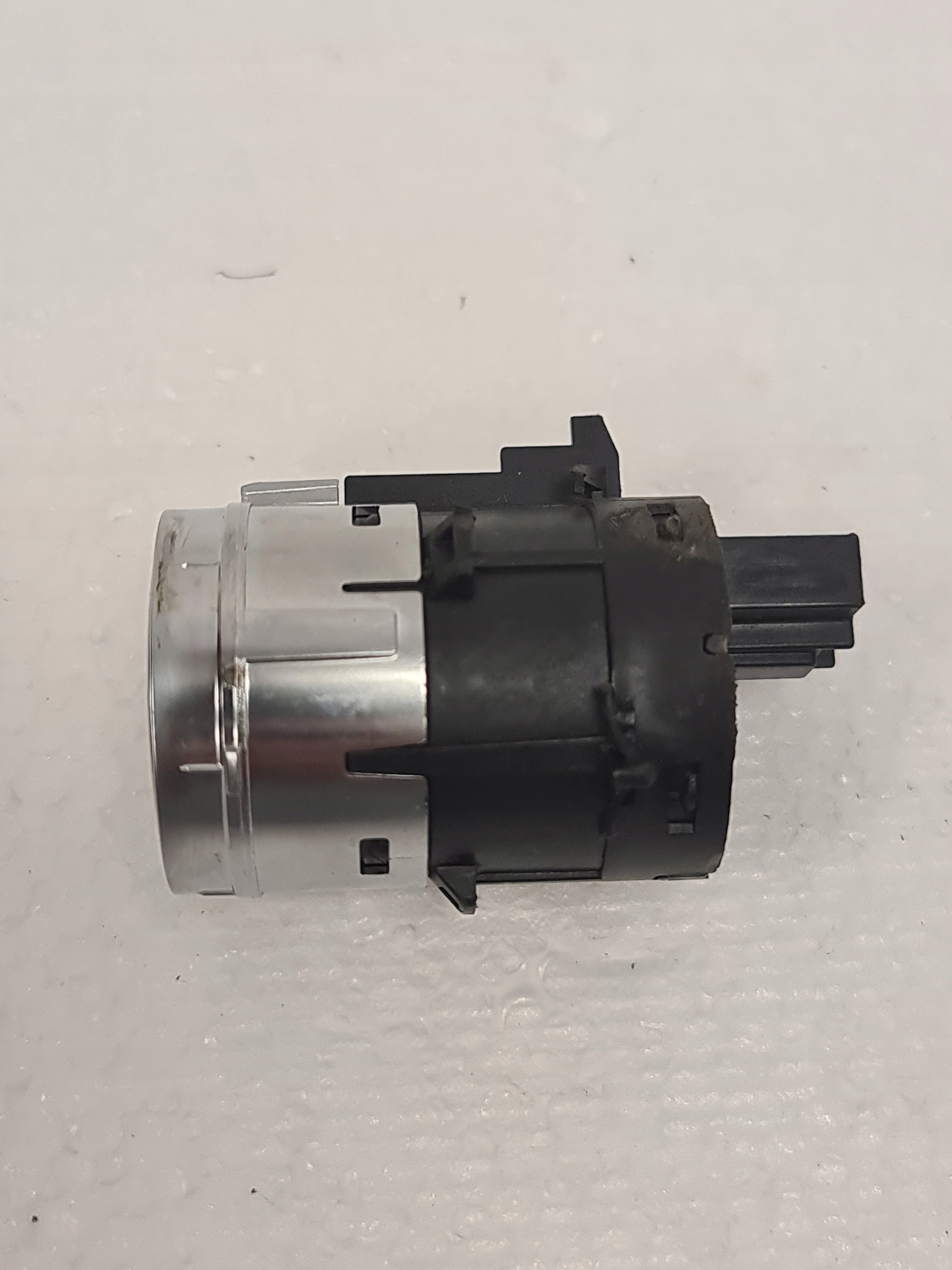 Przełącznik Start Stop Mercedes W205 W213 W222 - galeria