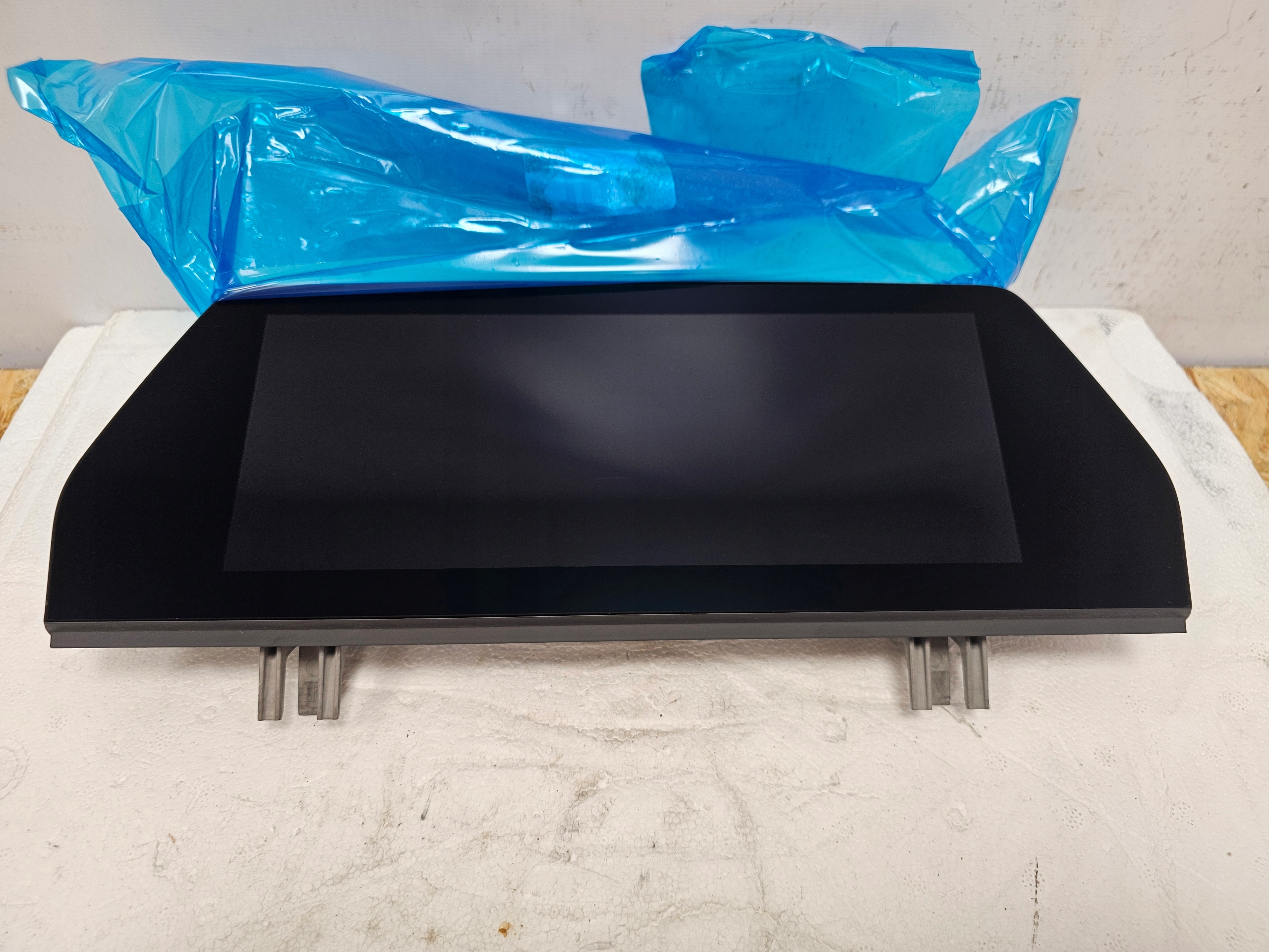 Monitor Wyświetlacz Ekran BMW G14 G15 G16 - galeria