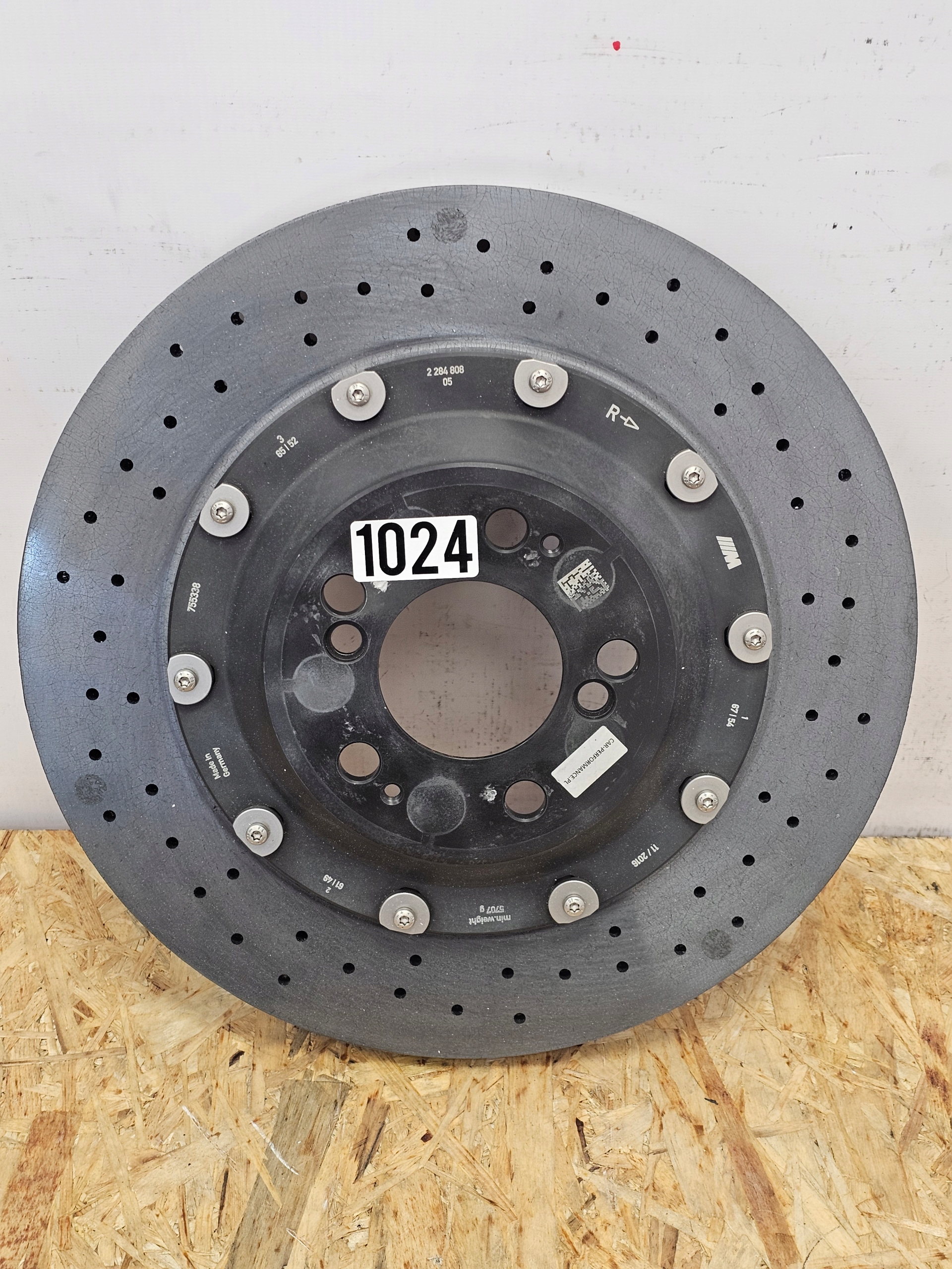 Tarcza ceramiczna BMW M2 F87 M3 F80 M4 F82 F83 Tylna PRAWA - galeria