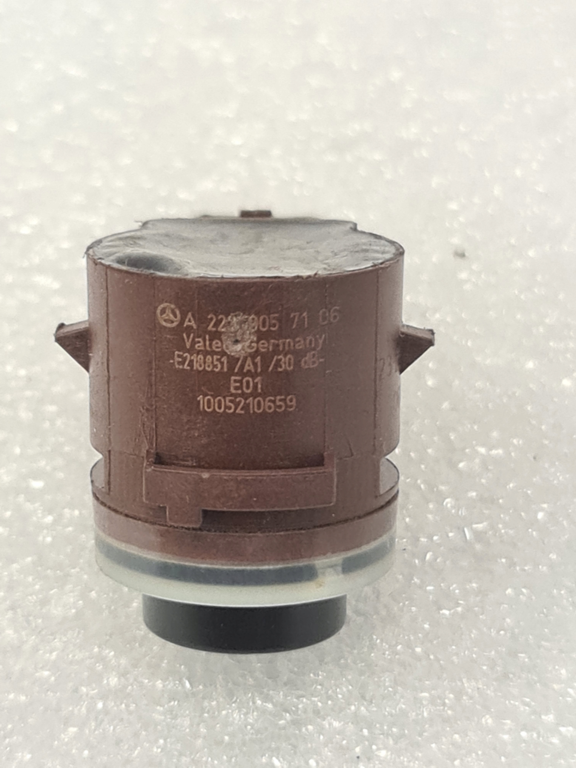 Czujnik odległości drzwi Mercedes A2239057106 EQS - galeria