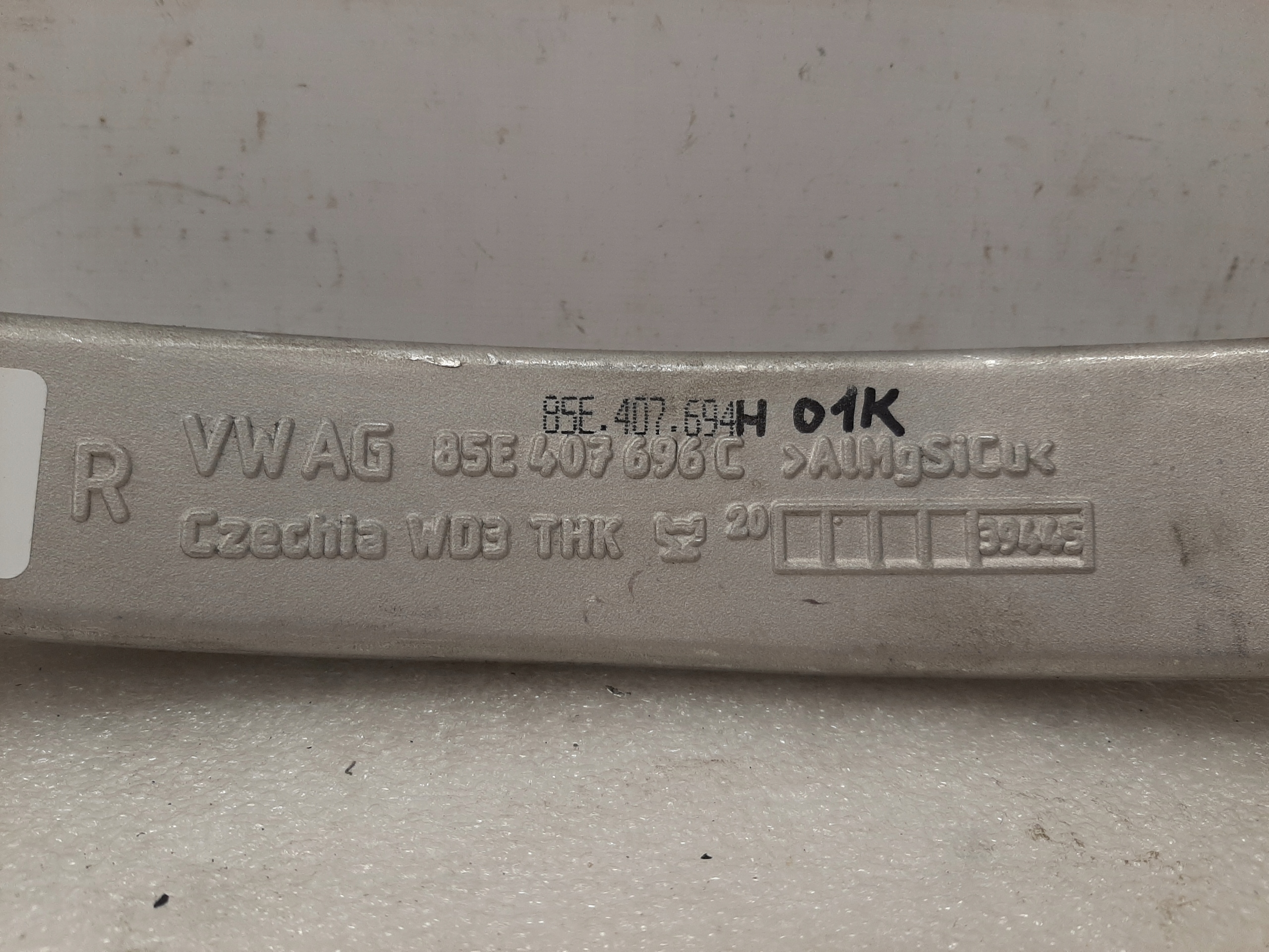 Wahacz Przedni Prawy Audi E-Tron Q5 85E407696C - galeria