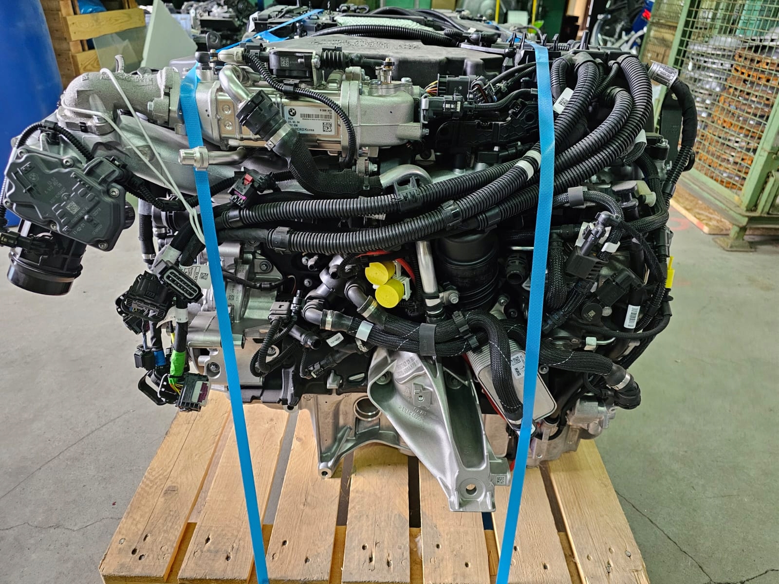 Silnik BMW B57 Kompletny i Nowy B57D30B 3.0D 320KM - galeria