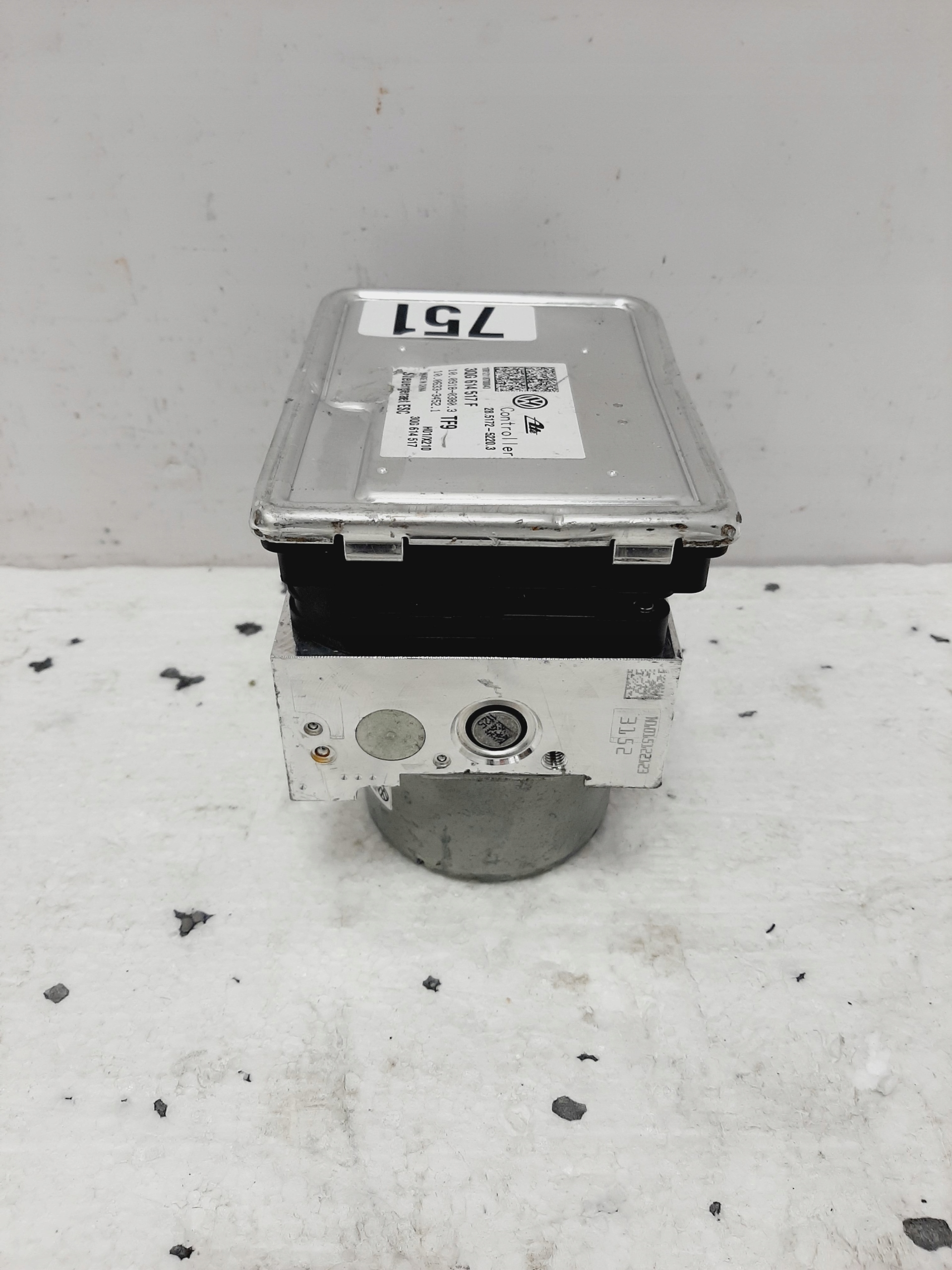 Pompa hamulcowa ABS VW Audi VAG 3QG614517 - galeria