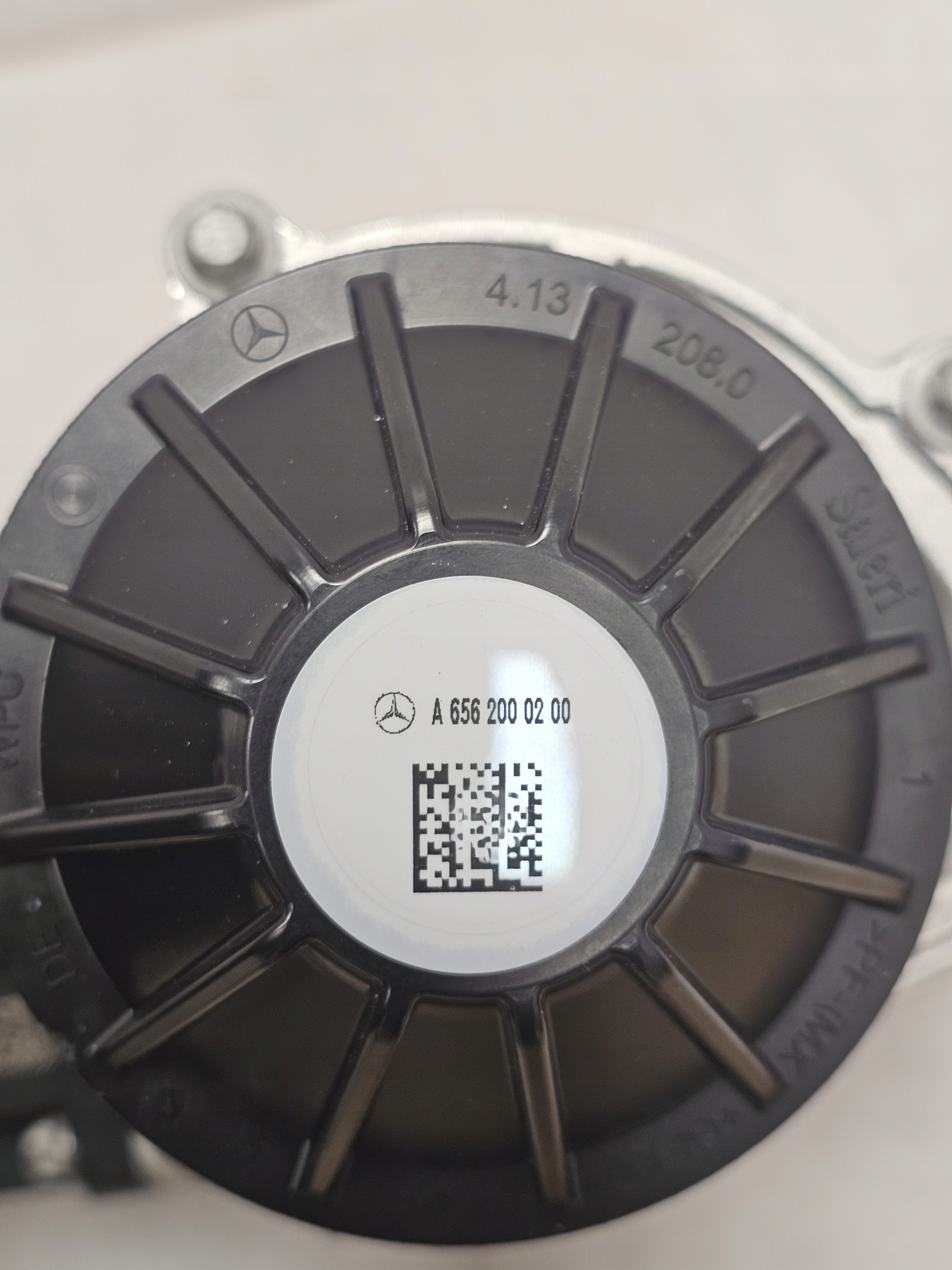 Termostat i Pompa Wody Mercedes OM656 W213 W222 W167 W253 - galeria