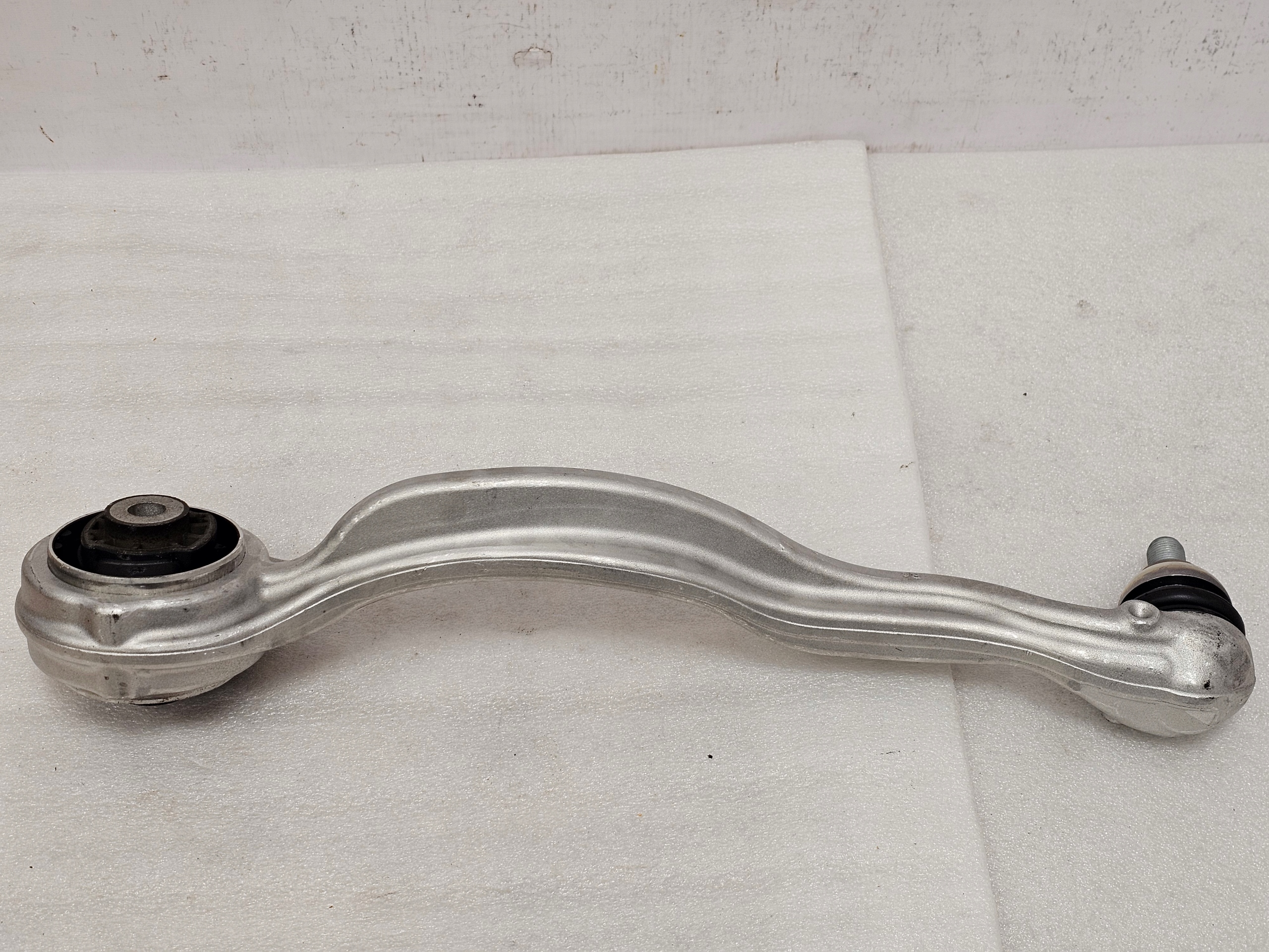 Wahacz Przedni Prawy Mercedes W214 W236 4Matic A2143330800 RE - galeria