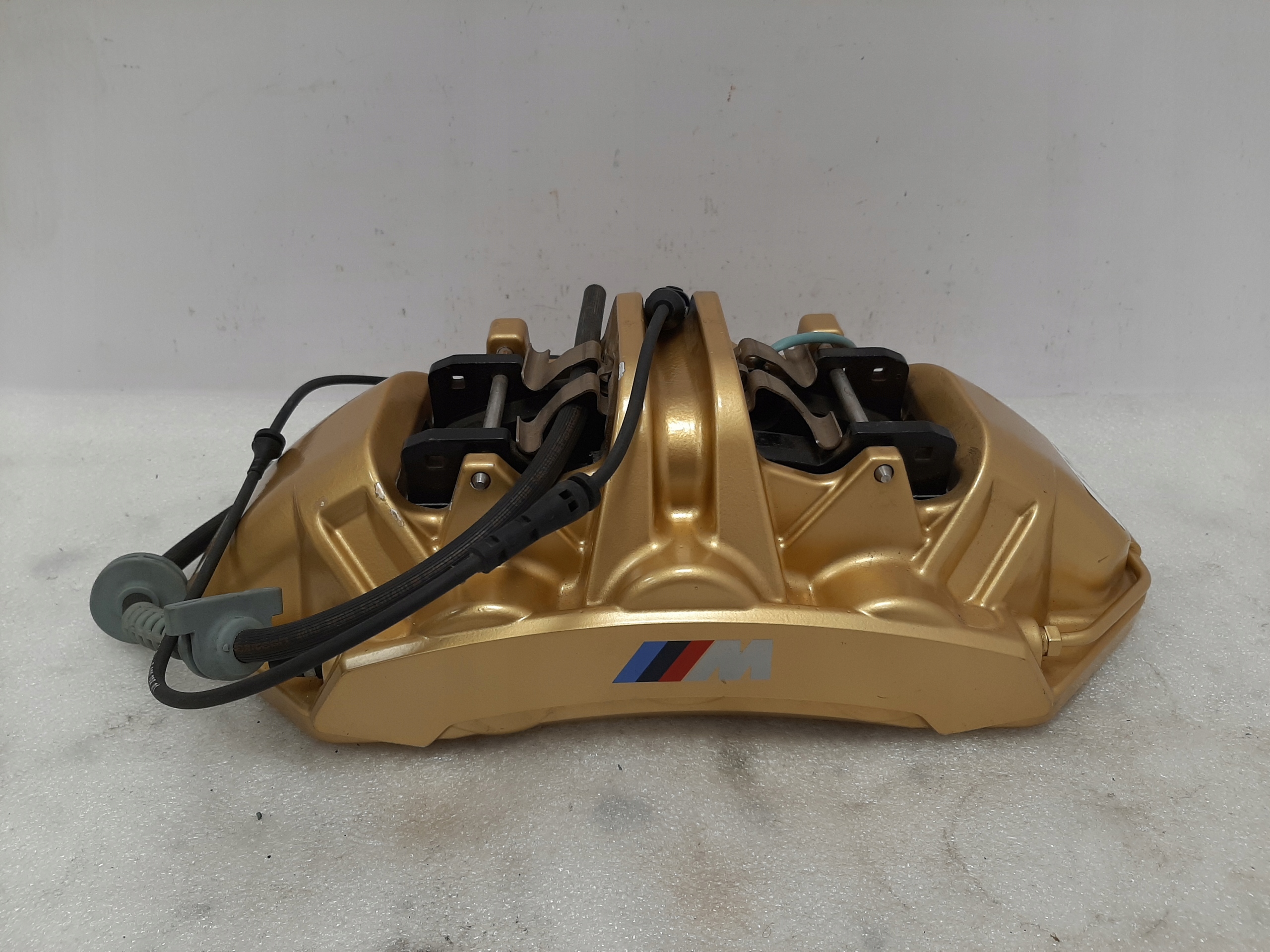 Zaciski BMW Ceramika M3 M4 M5 M8 G80 G82 F90 F91 - galeria