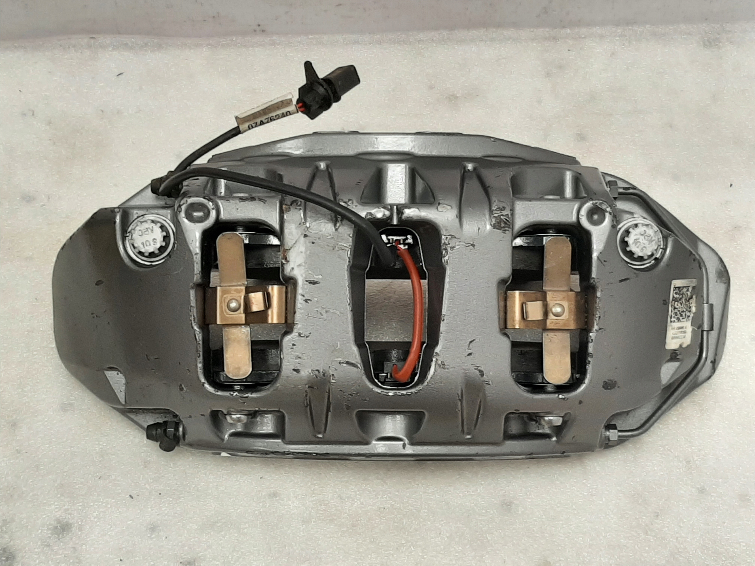 Zacisk Audi Ceramic S8 A8 4H0 D4 Przód Lewy - galeria