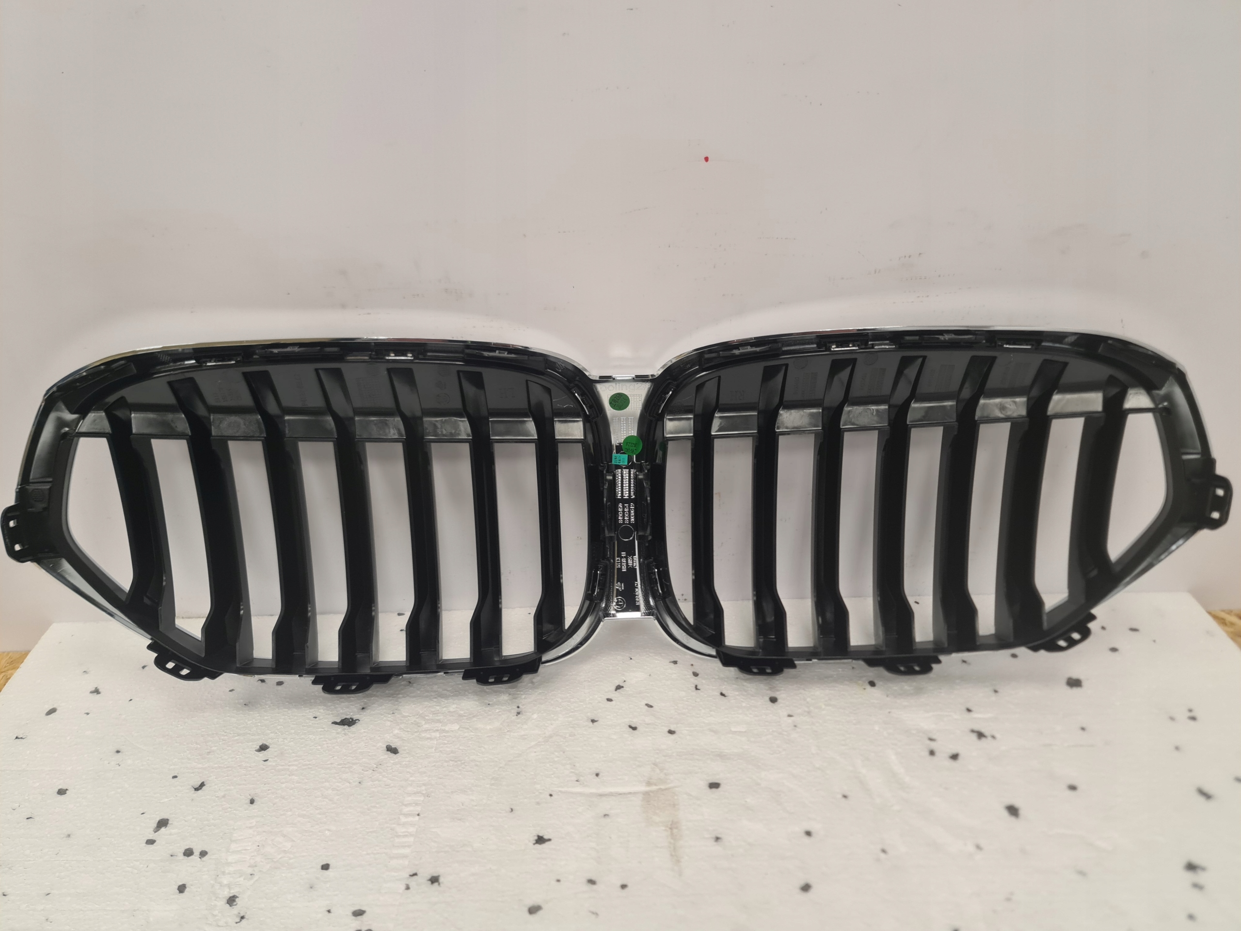 Nerki Grill BMW X1 F48 LCI Lift Atrapa X-Line - galeria