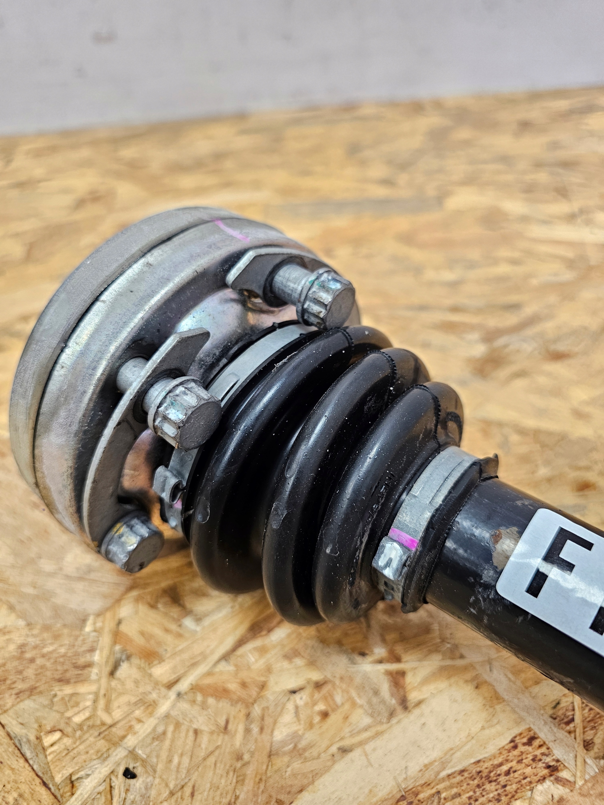Półoś Axle Shaft FERRARI Portofino 747977 - galeria