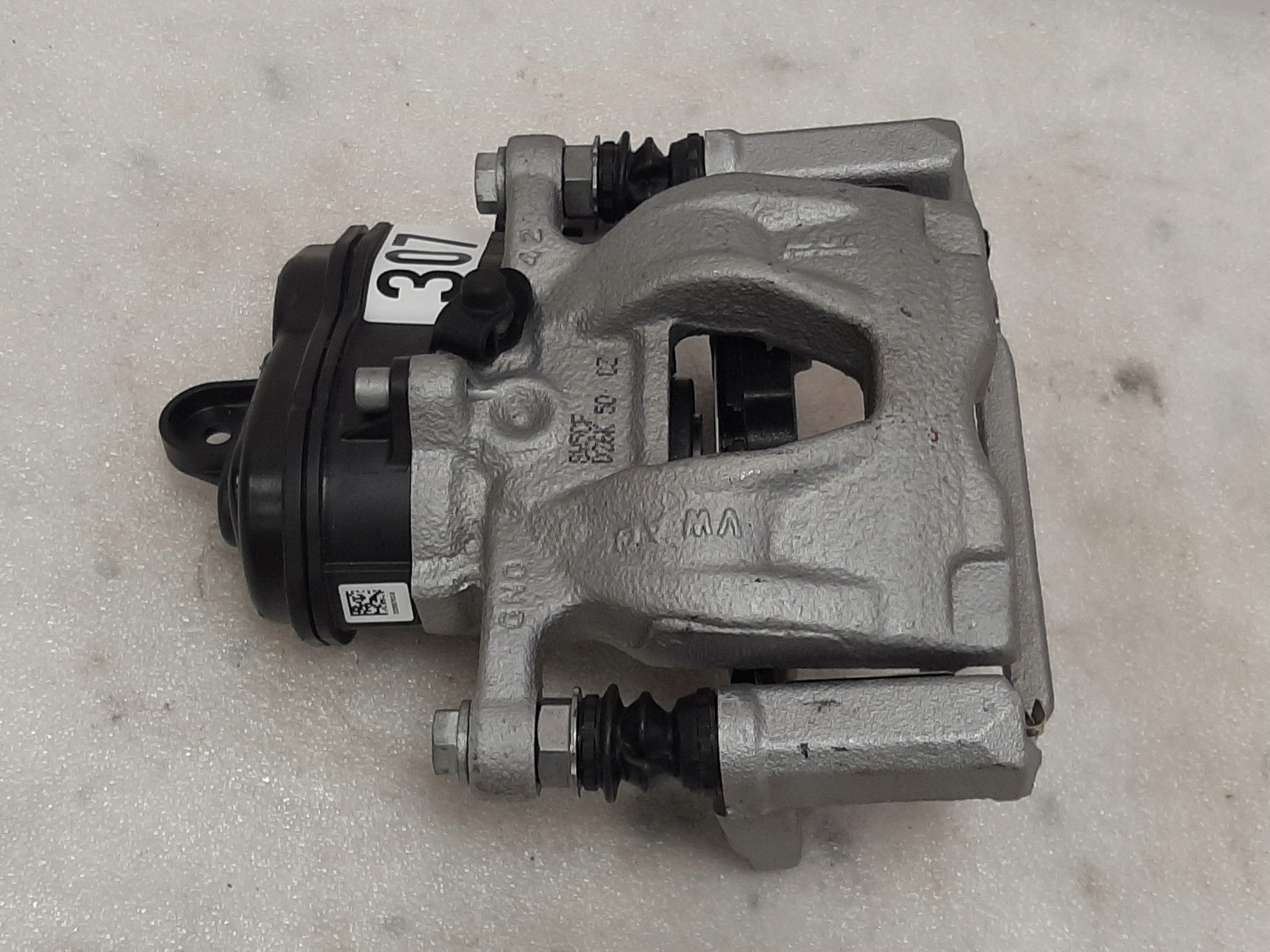 Zacisk Audi A4 A5 A6 A7 Lewy Tył 8W0405CF - galeria