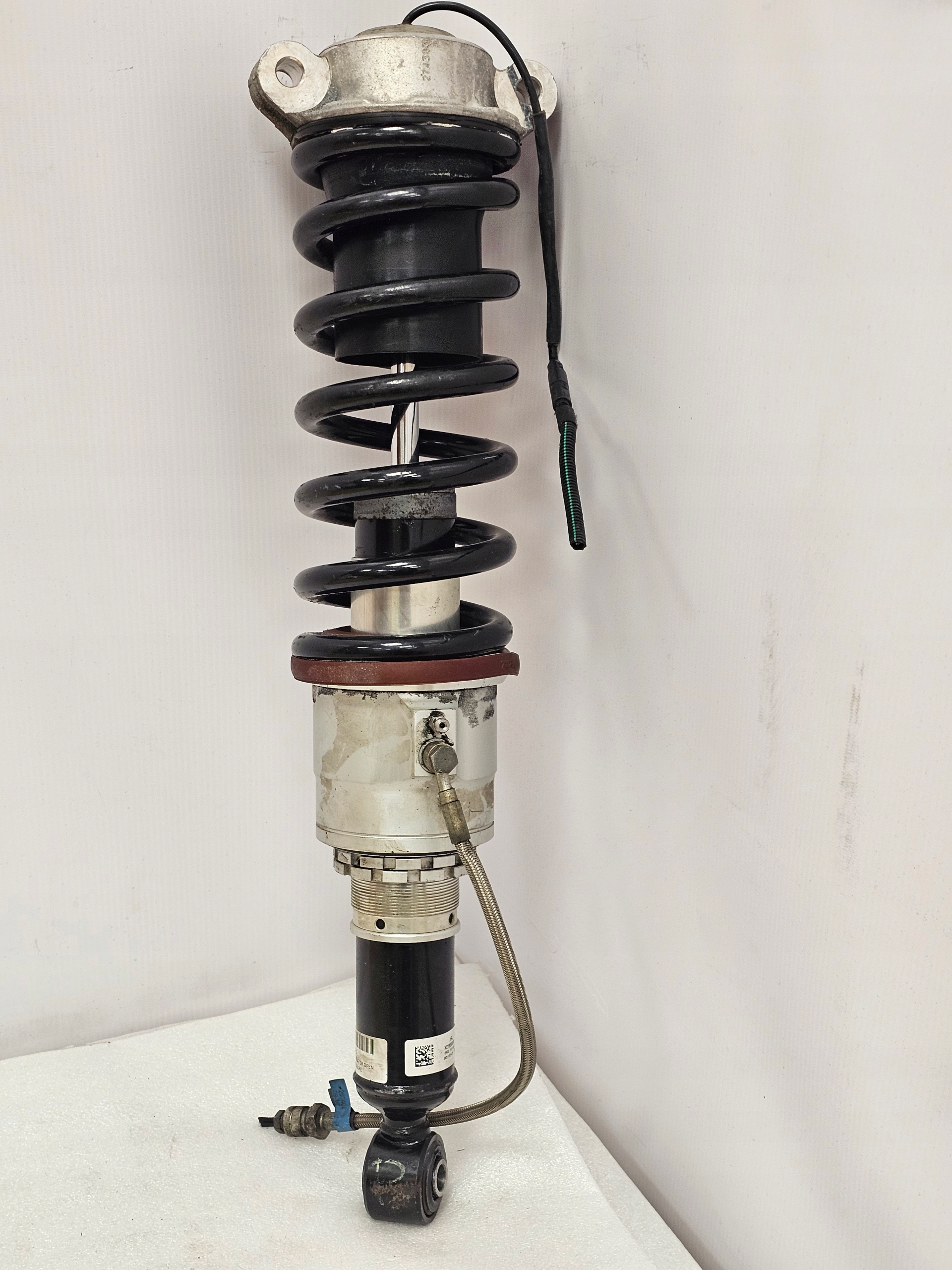 Amortyzator Shock Absorber Ferrari Tył Tylny GTC4 Lusso LIFTER - galeria