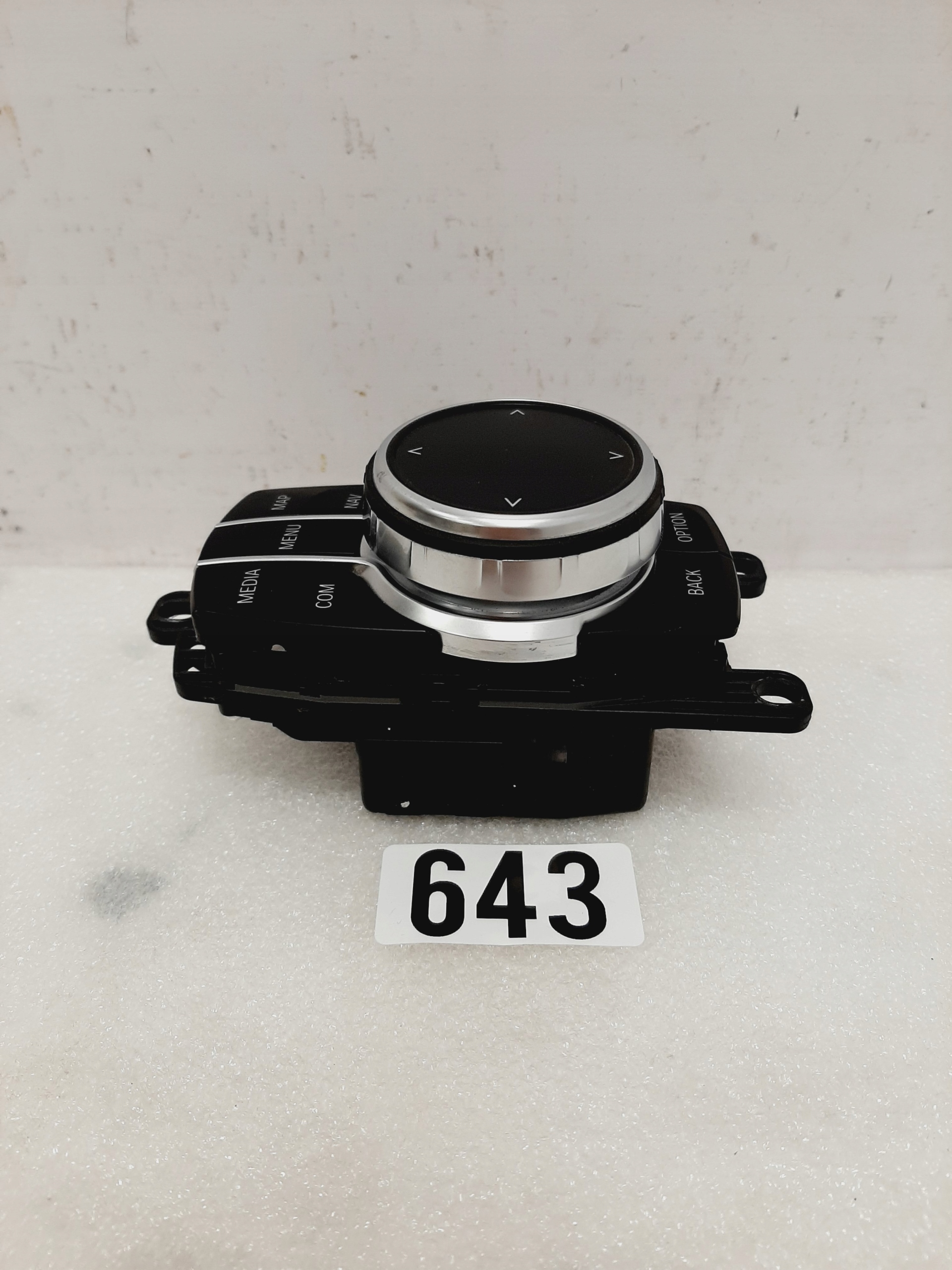 iDrive Kontroler BMW G30 G31 G01 G02 - galeria