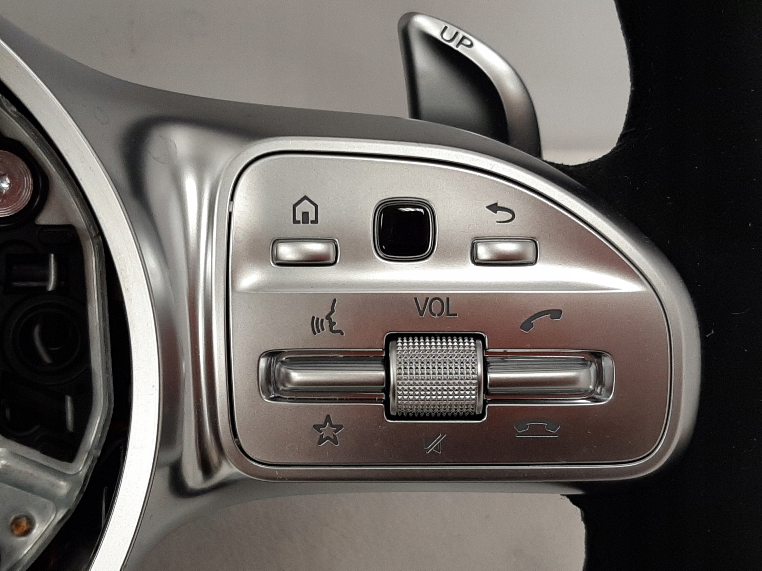 Kierownica Mercedes AMG GRZANA Carbon Alcantara - galeria