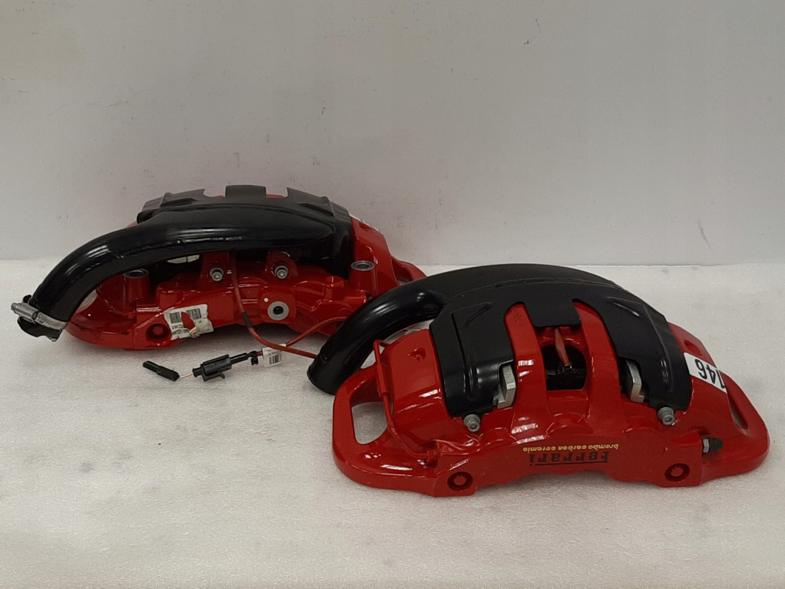 Zaciski Ferrari F8 488 812 FF Big Brake Przód - galeria