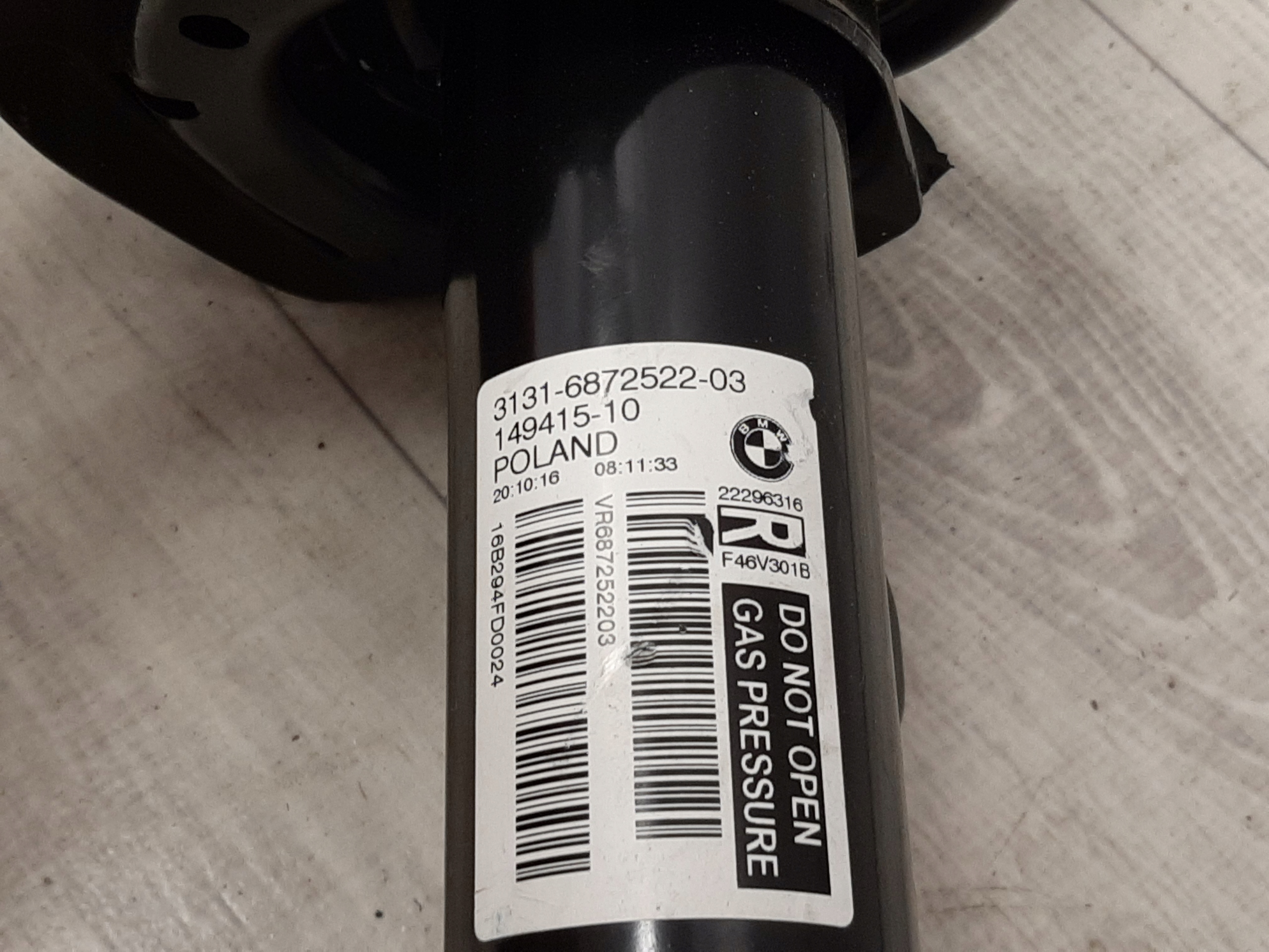 Amortyzator BMW F45 F46 Prawy Przedni Przód - galeria