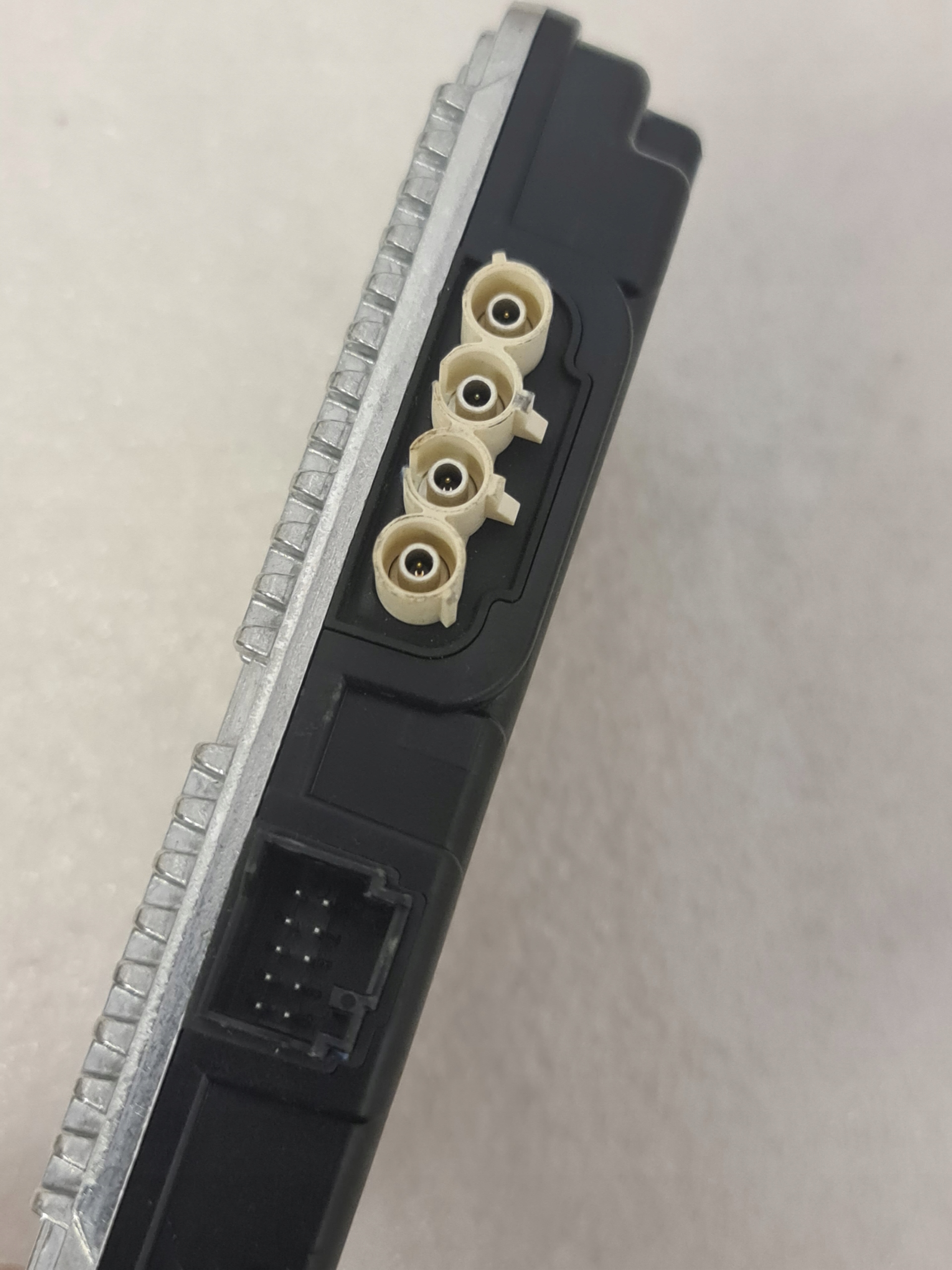 Moduł telefonu radia Mercedes W223 A2239001323 - galeria
