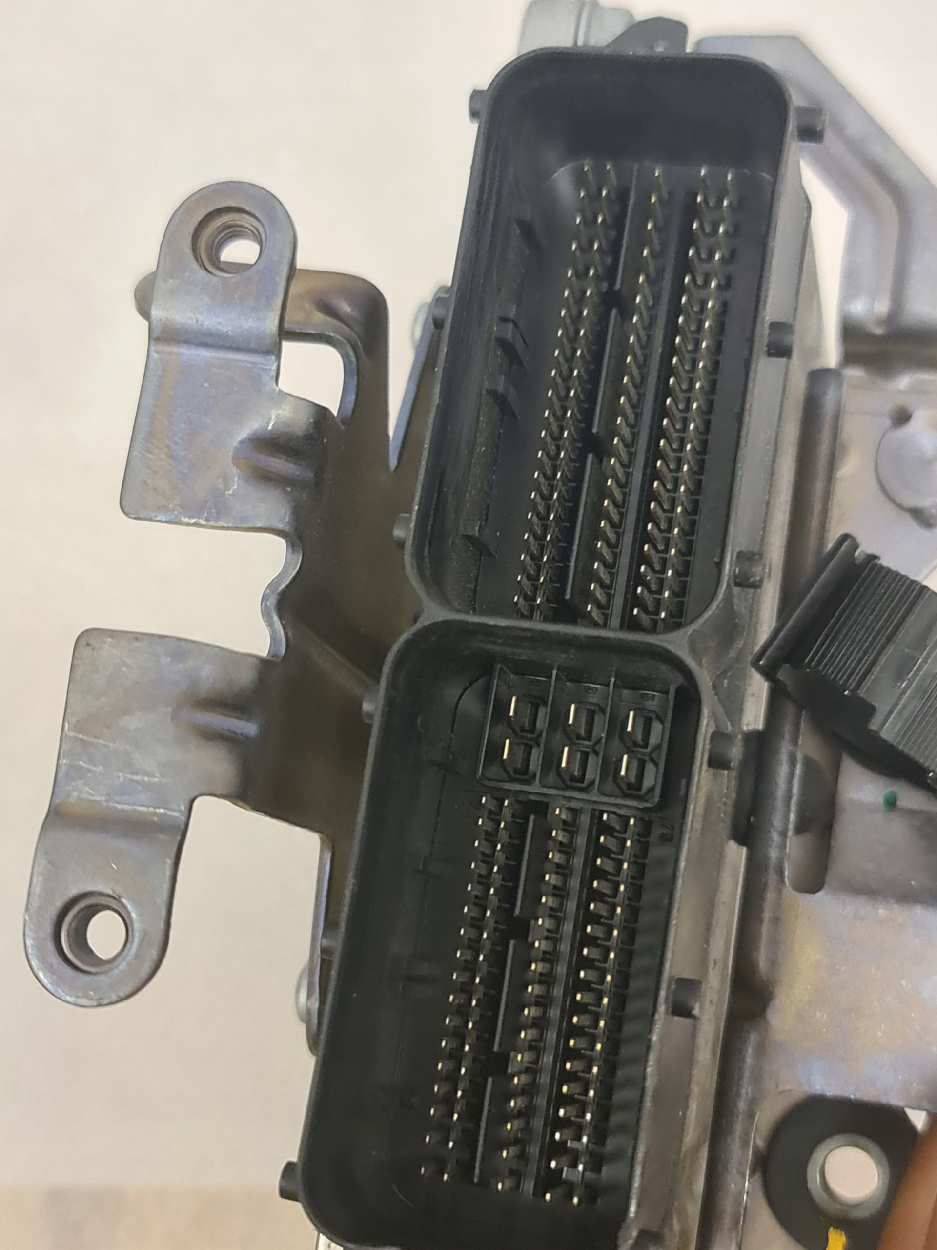 Sterownik Silnika ECU A1779008004 Nowy W205 C63 - galeria