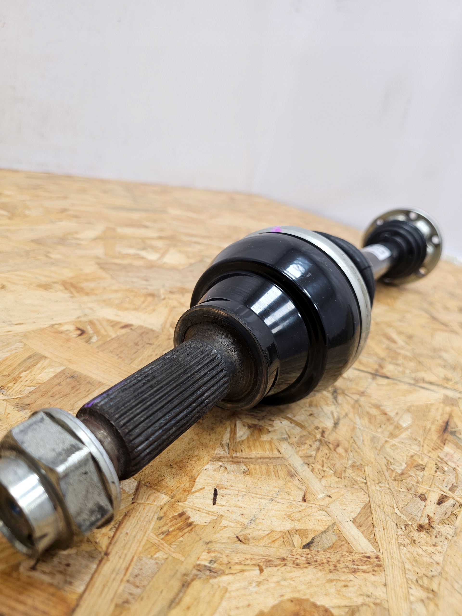 Półoś Axle Shaft FERRARI Portofino 747977 - galeria