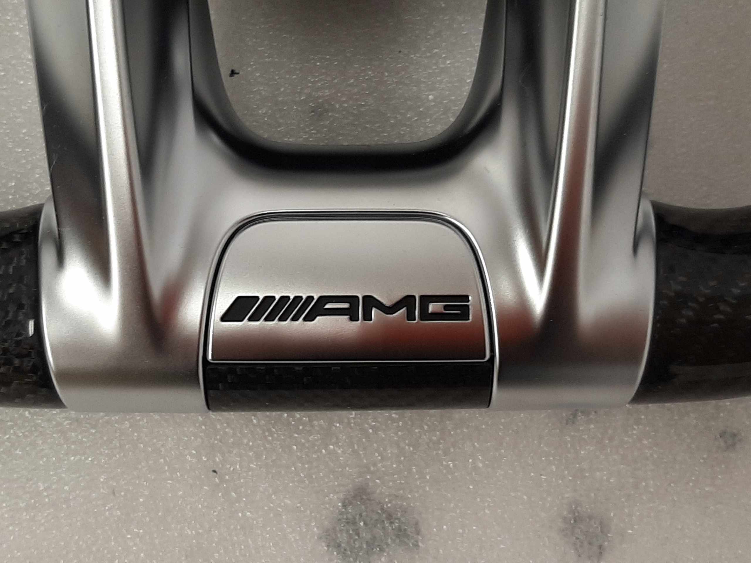 Kierownica Mercedes AMG GRZANA Carbon Alcantara - galeria