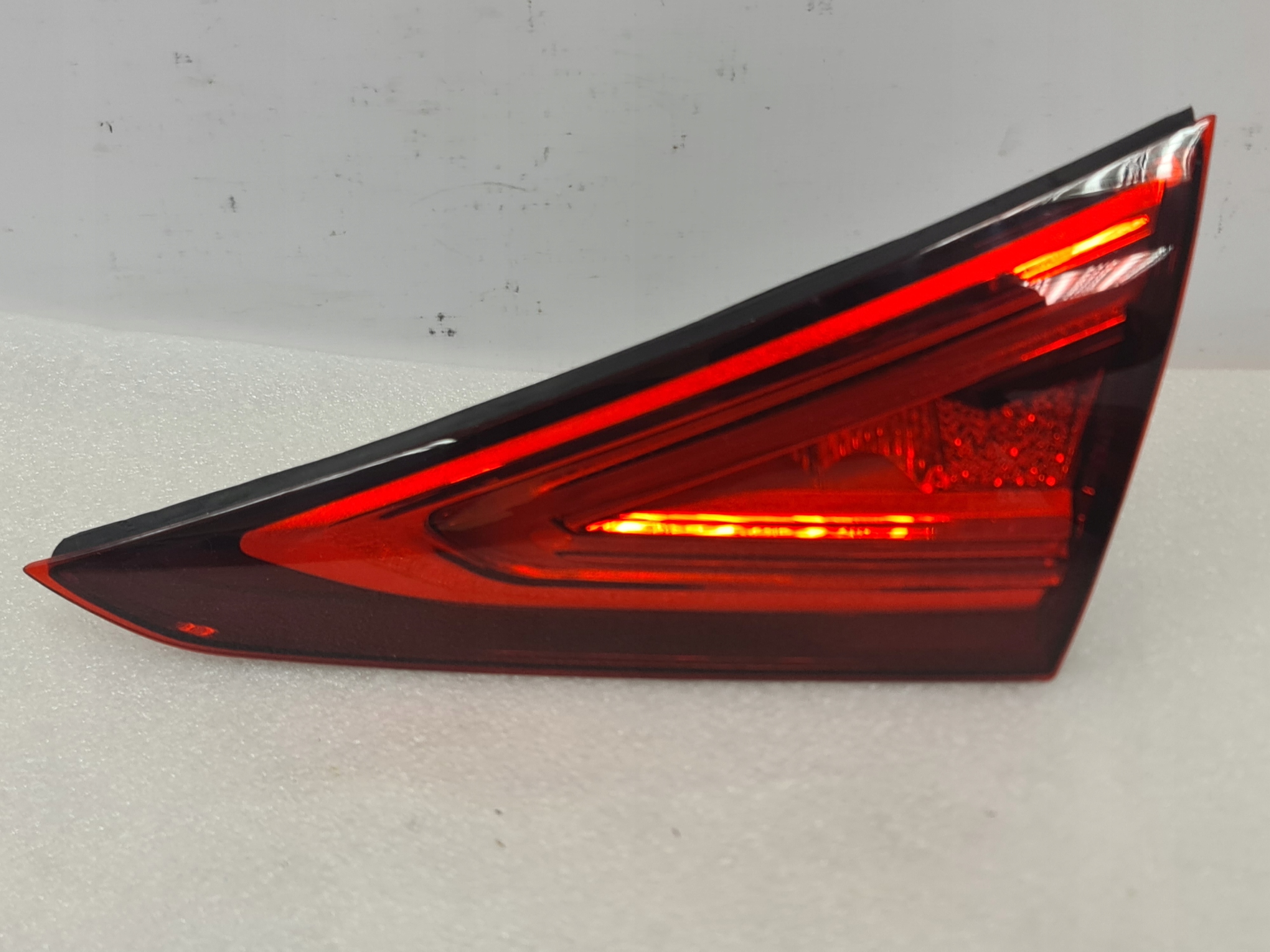 Lampa Mercedes CLS W257 Tył PRAWA Tylna EU w klape - galeria