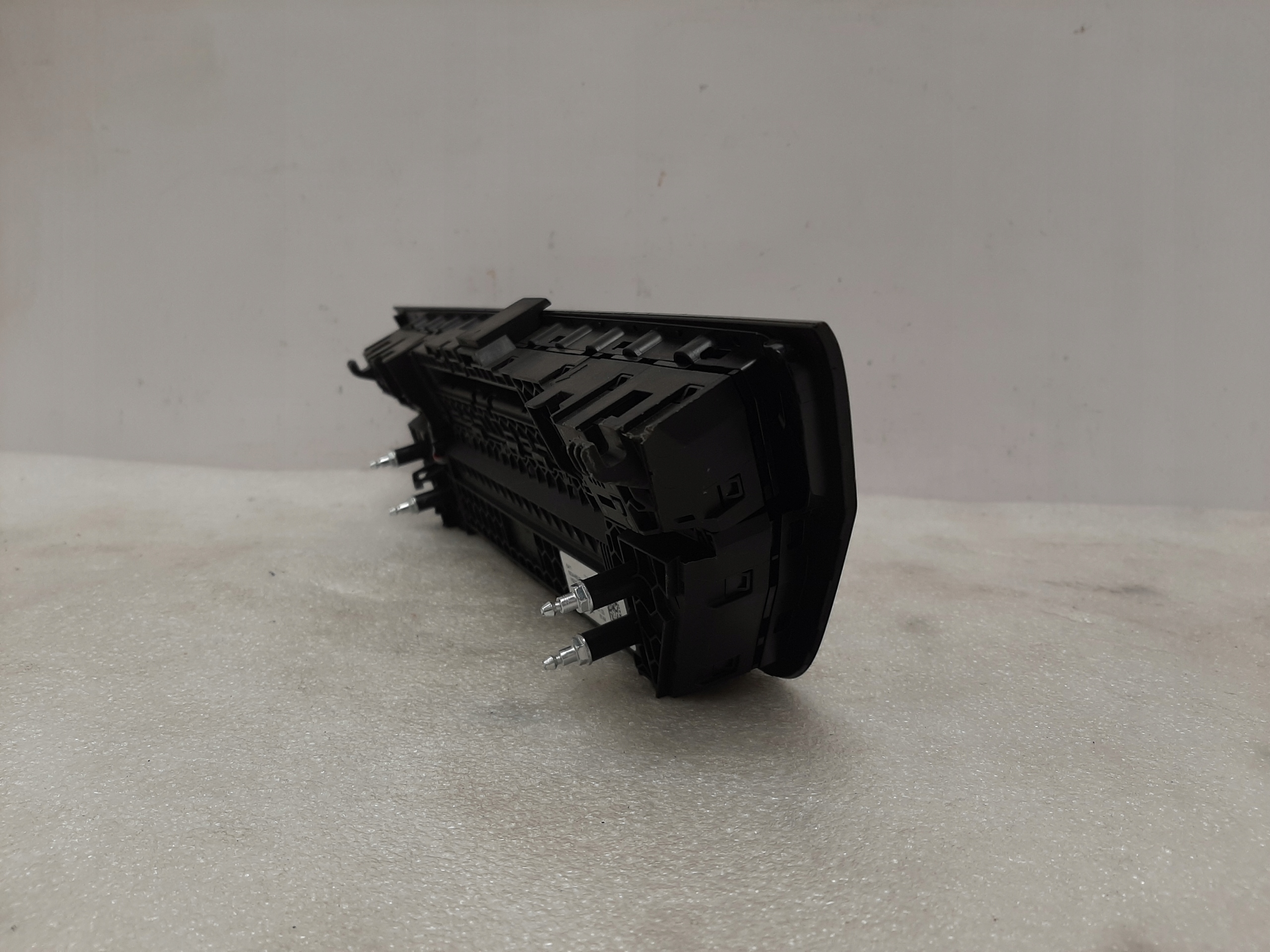 Panel radia i klimatyzacji BMW G30 6834466 - galeria