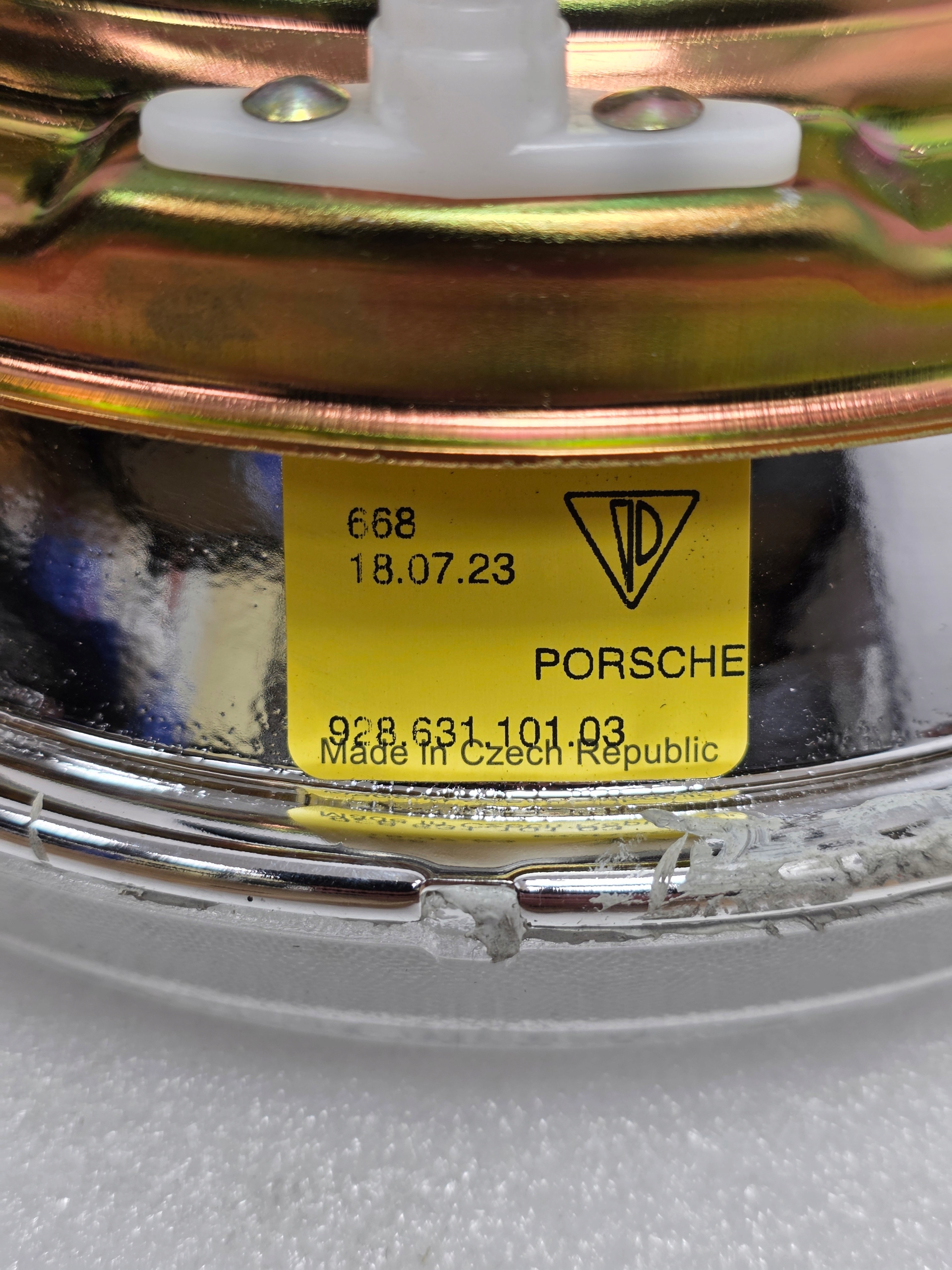 Lampa Reflektor Porsche 928 92863110103 - galeria