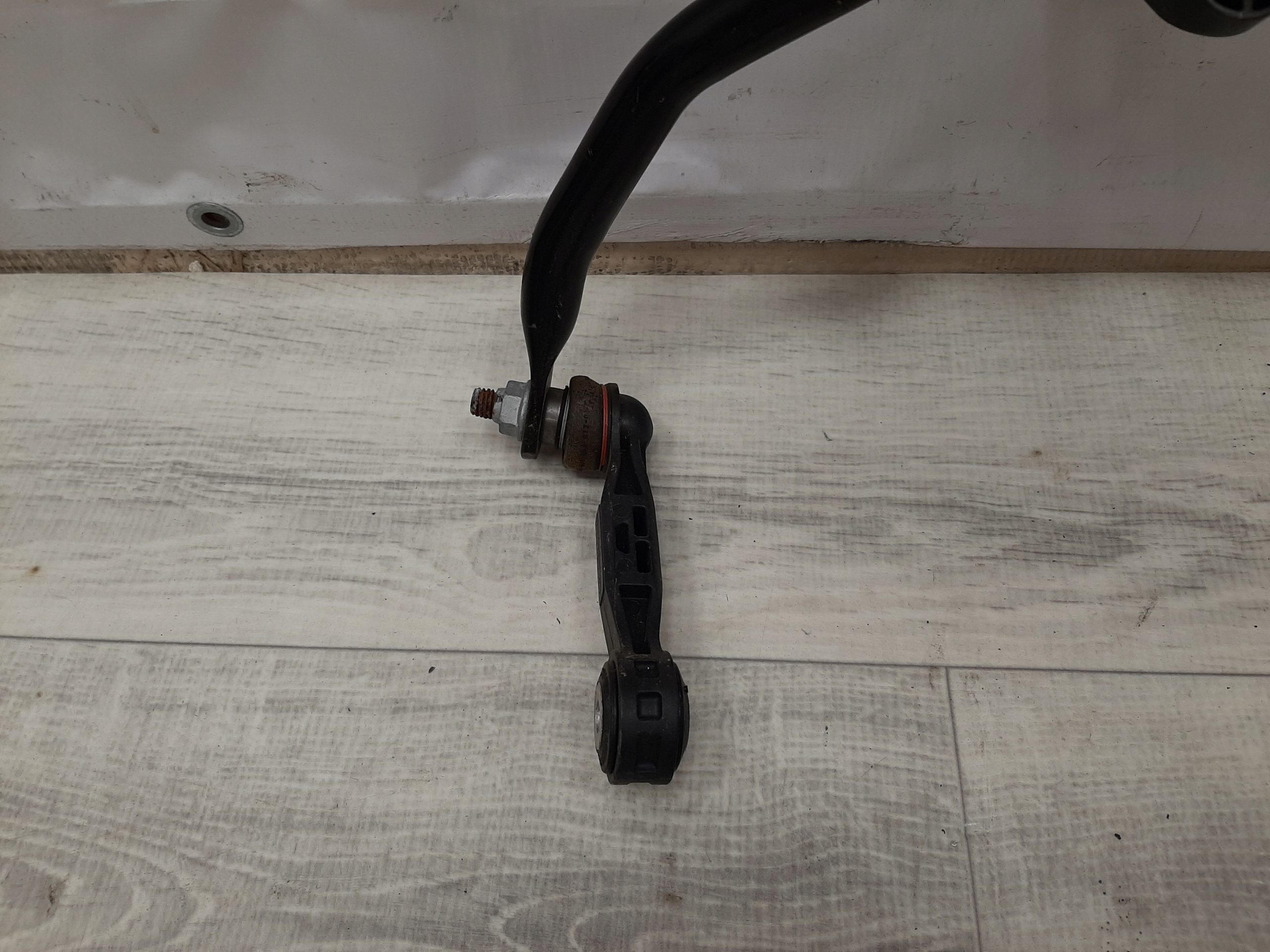Stabilizator Drążek BMW F40 F48 F45 F54 F60 - galeria