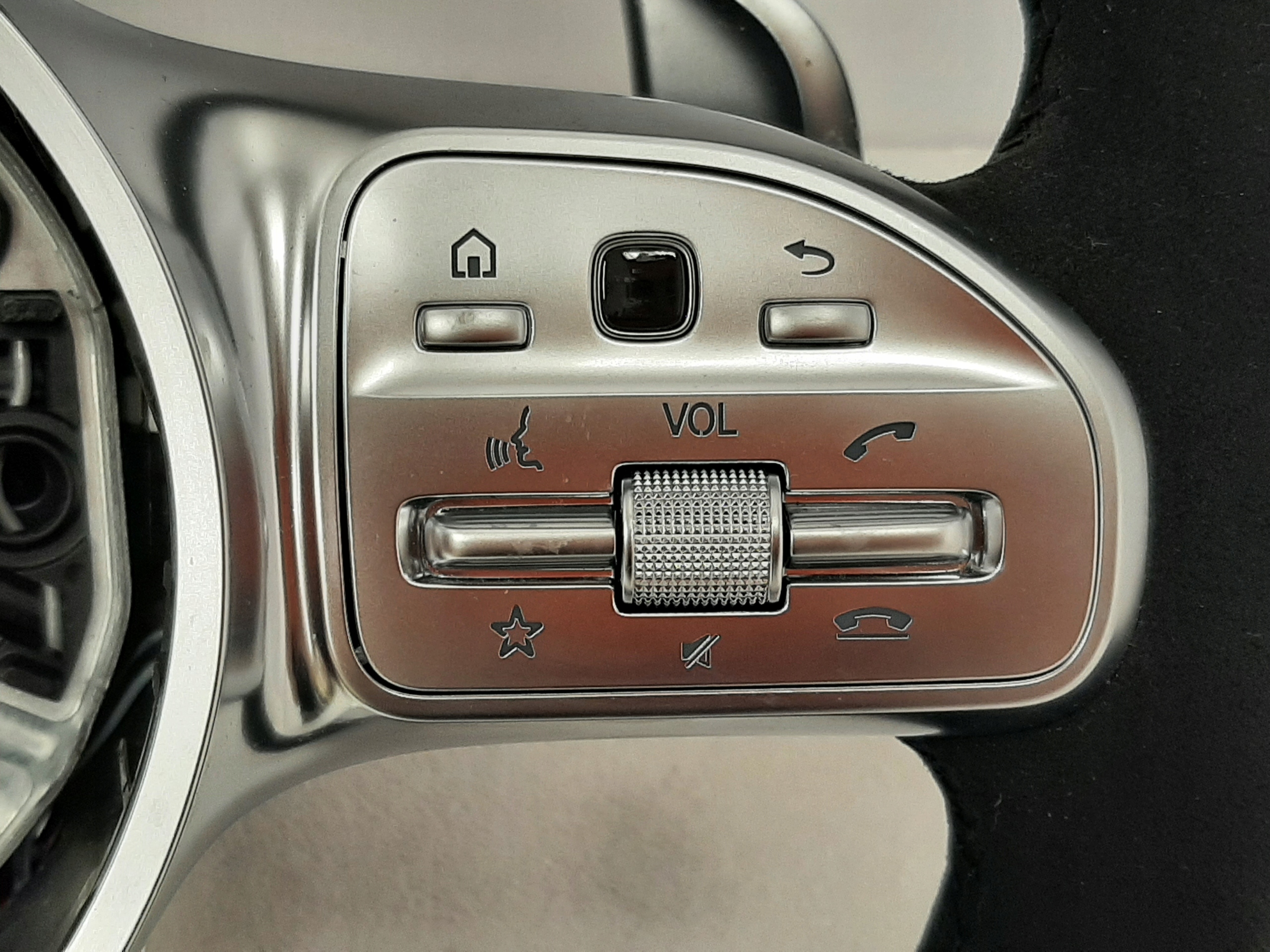 Kierownica Mercedes AMG GRZANA Carbon Alcantara - galeria