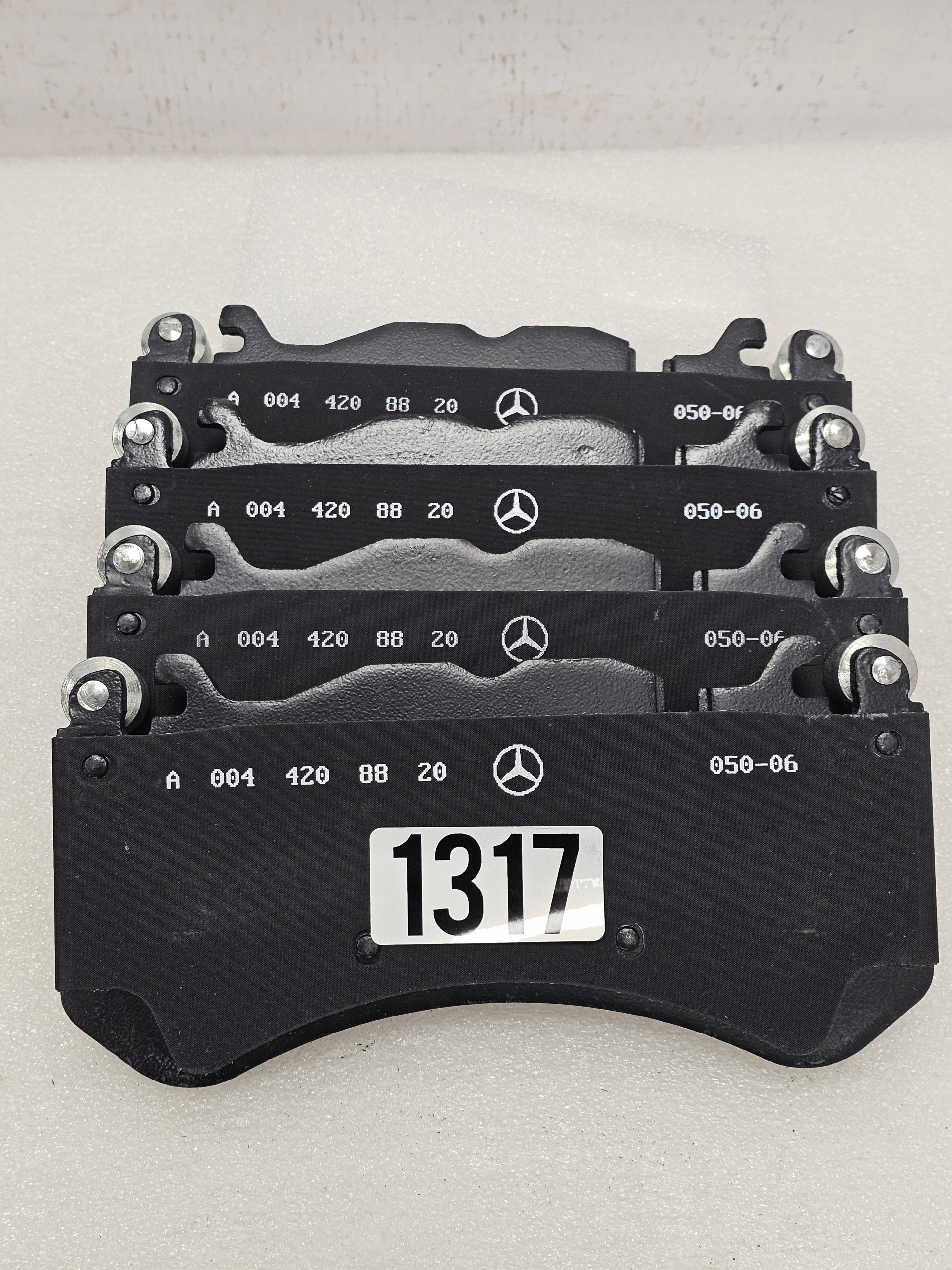 Klocki Mercedes W190 GT AMG Stal Przód Przednie - galeria