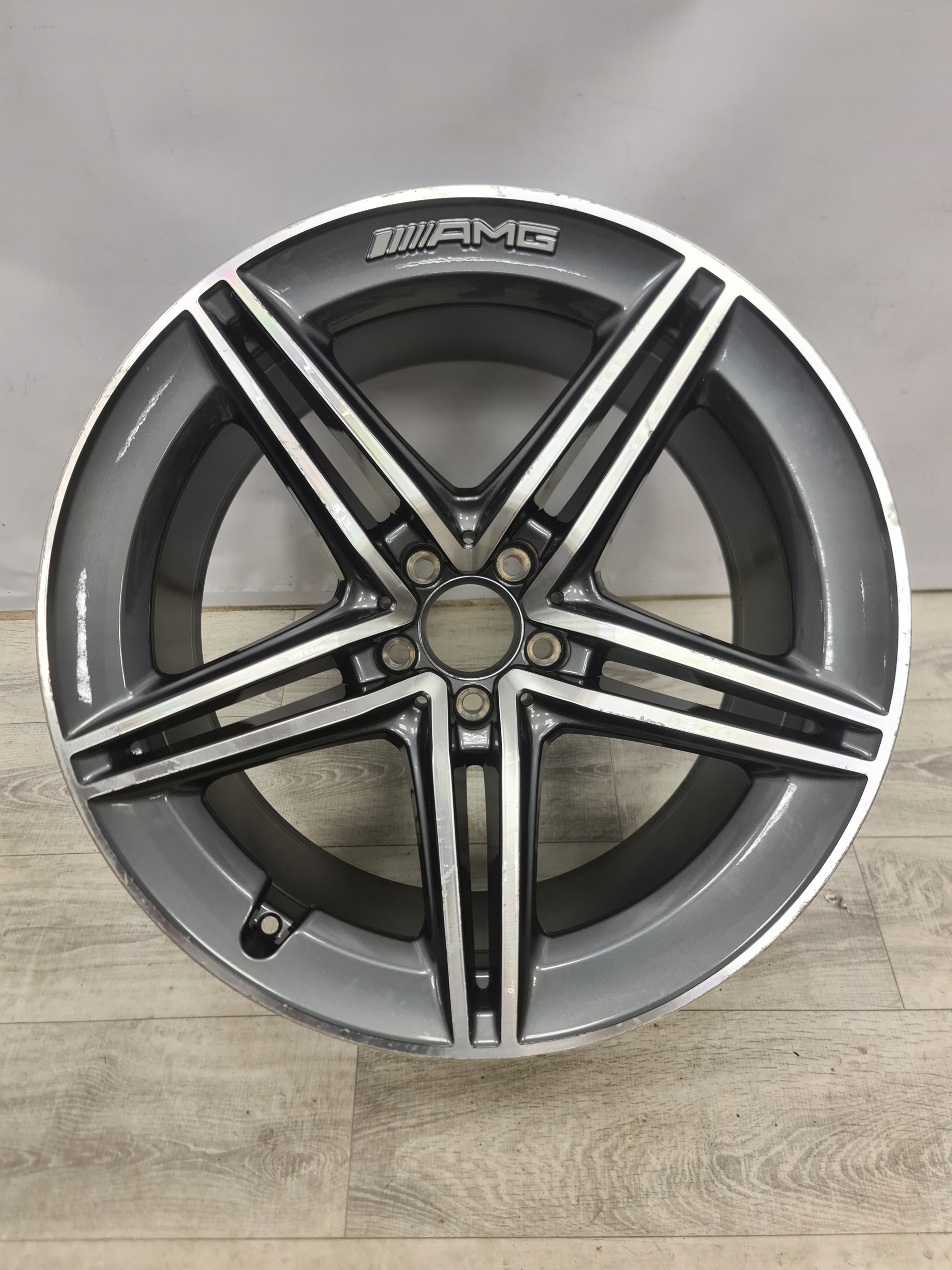 Felga W290 Mercedes AMG GT 4door TYŁ GT63 - galeria