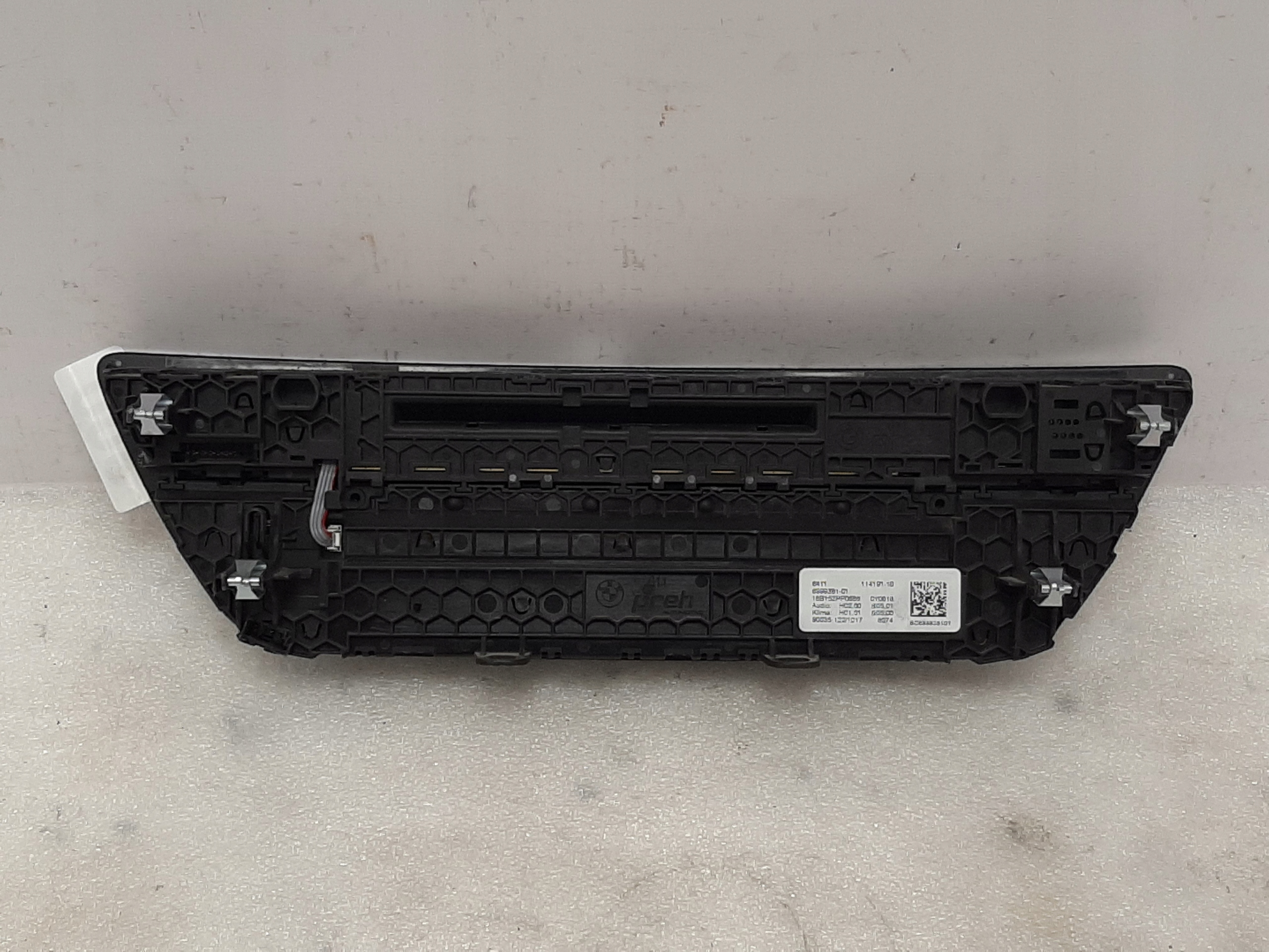 Panel radia i klimatyzacji BMW G11 G12 6999381 - galeria