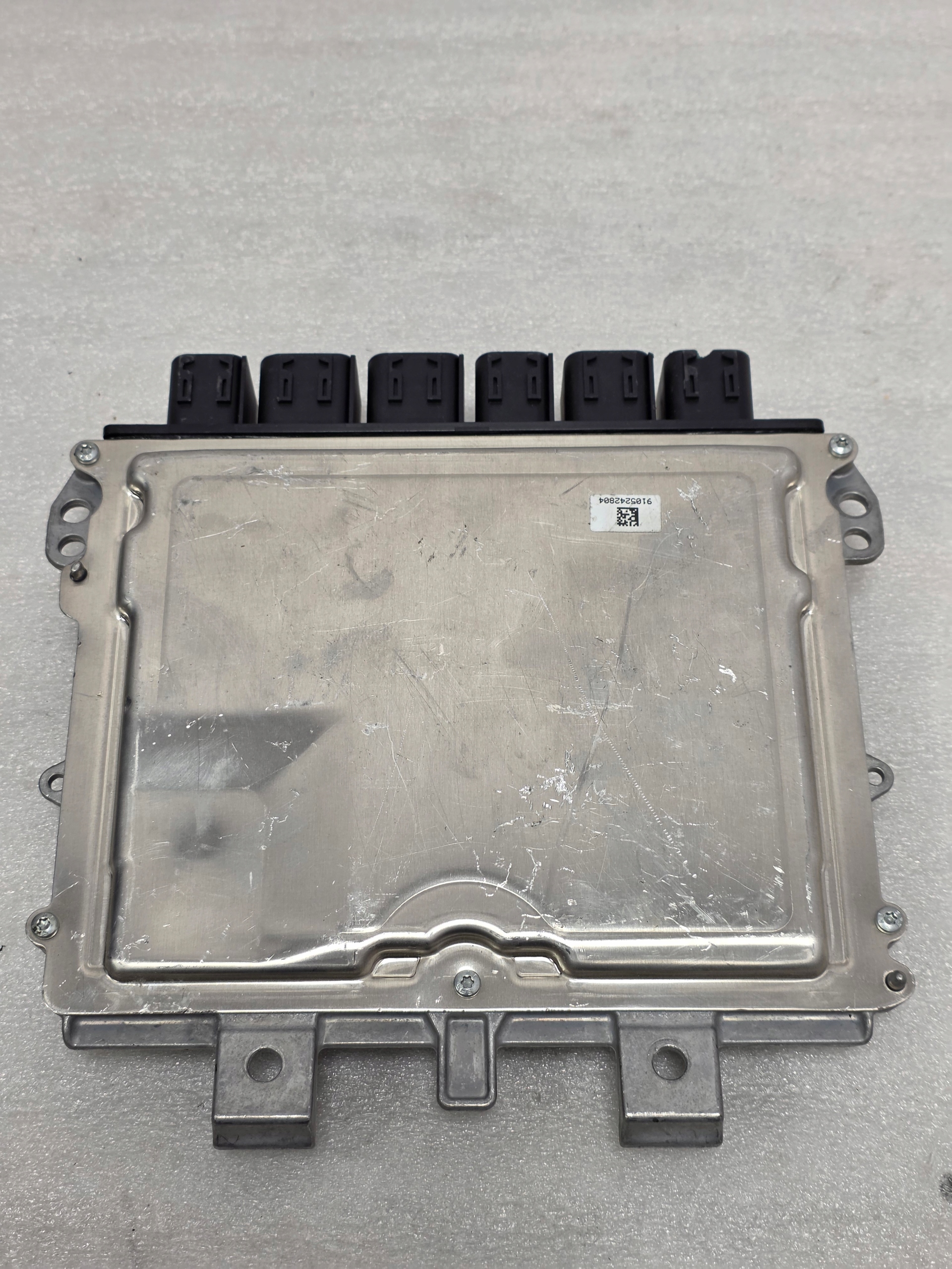 Sterownik Silnika ECU A6549009700 OM654 - galeria