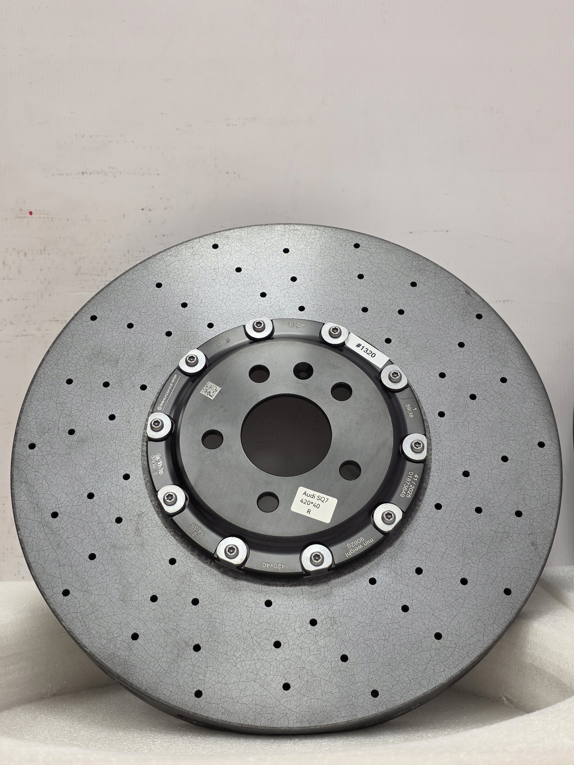 Tarcze Tarcza CERAMICZNE Audi A8 S8 D5 SQ7 SQ8 4M E-Tron GT PRZÓD PARA - galeria