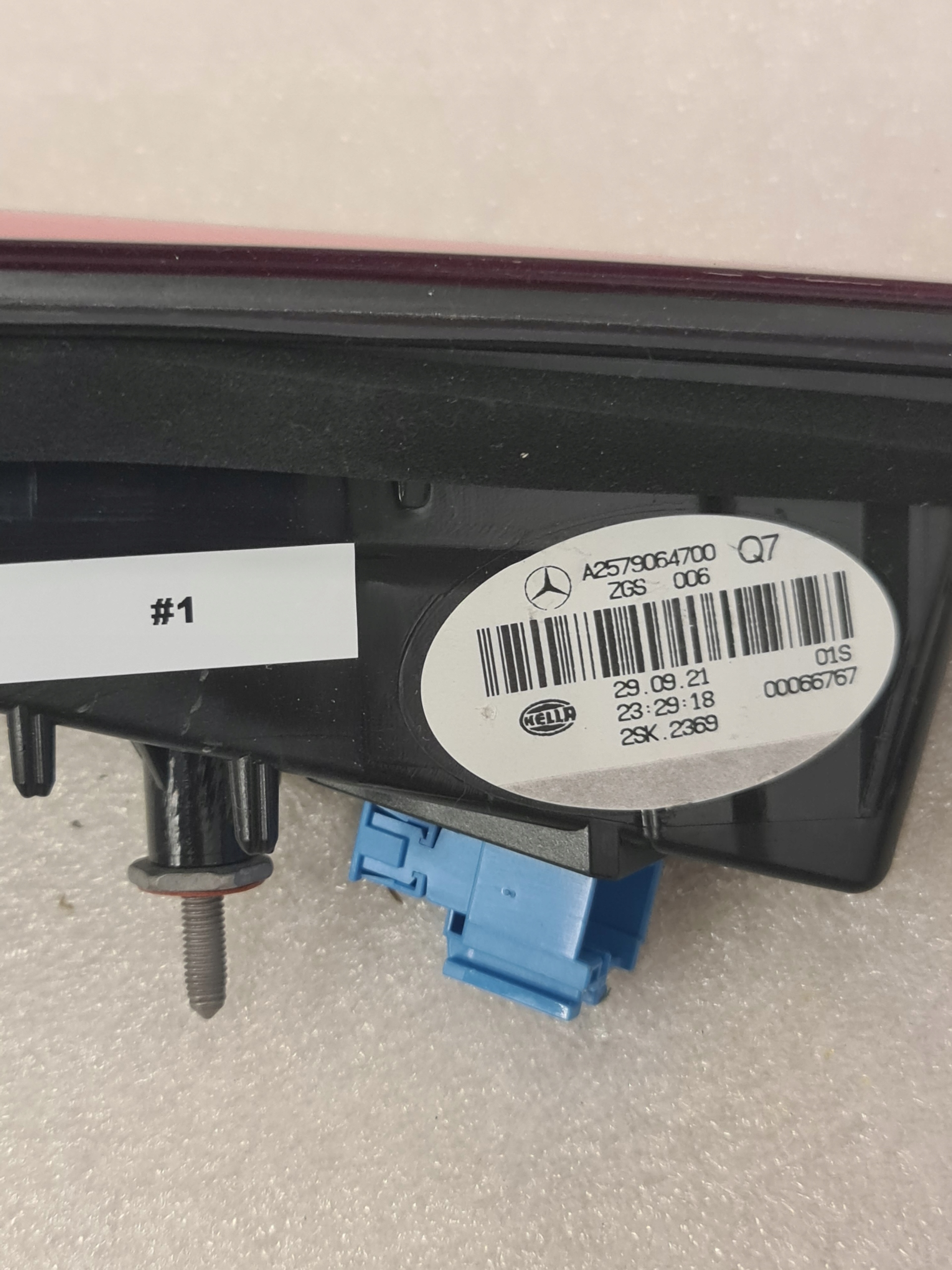 Lampa Mercedes CLS W257 Tył PRAWA Tylna EU w klape - galeria