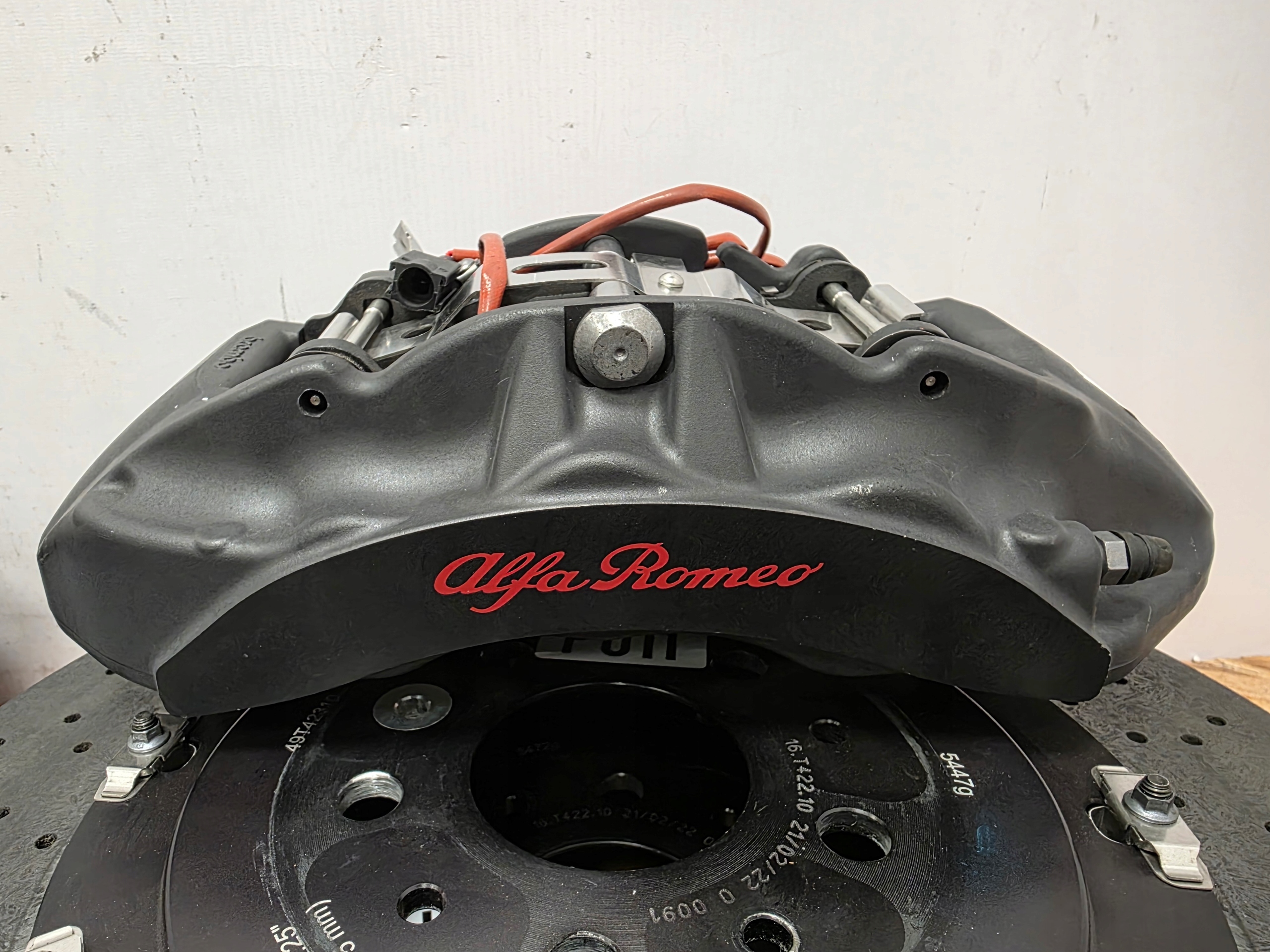 Zaciski Tarcze Alfa Romeo Giulia Quadrifoglio QV Ceramika SET Komplet - galeria