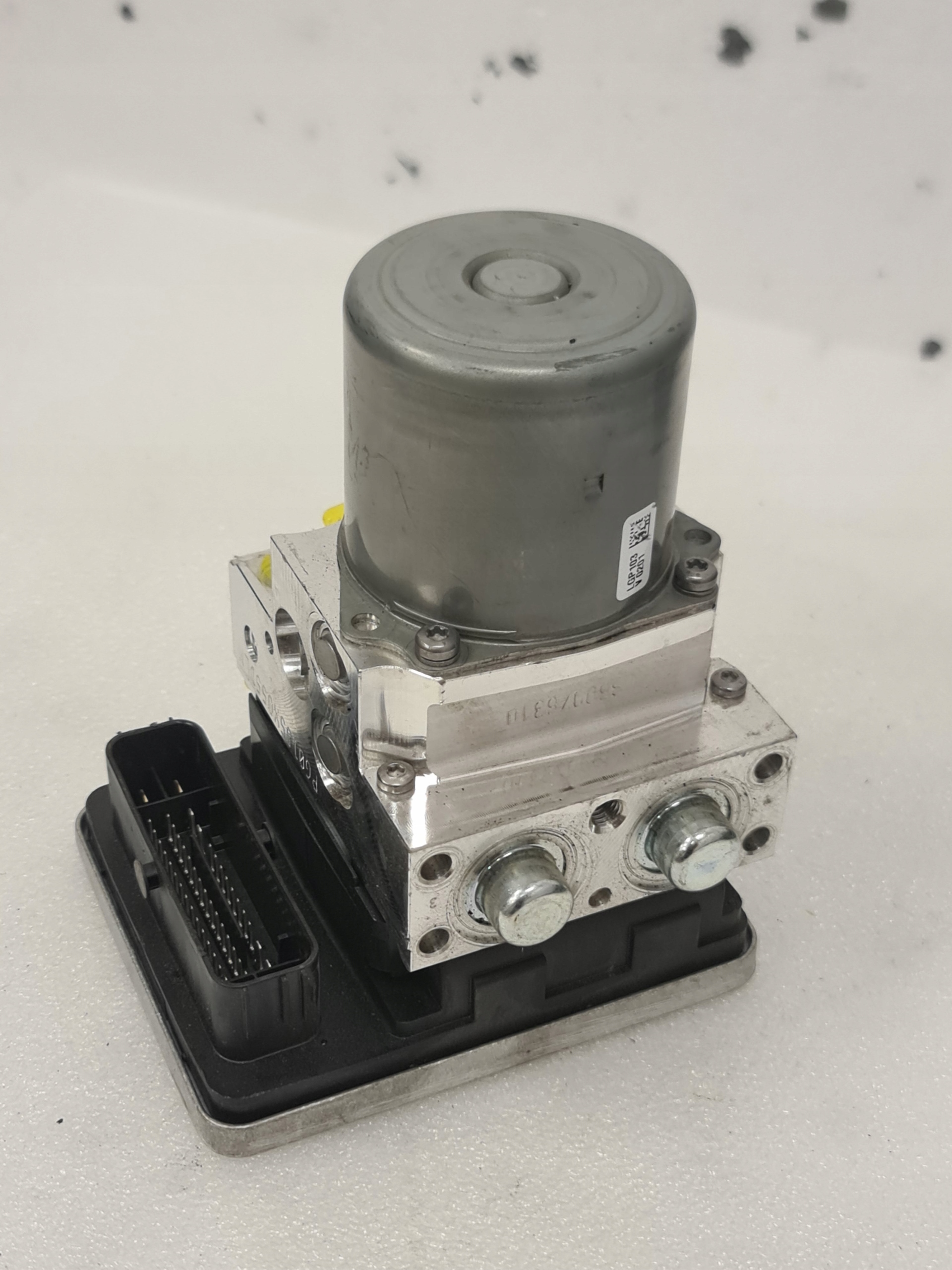 Pompa ABS Mercedes W205 A2059005347 Nowa - galeria