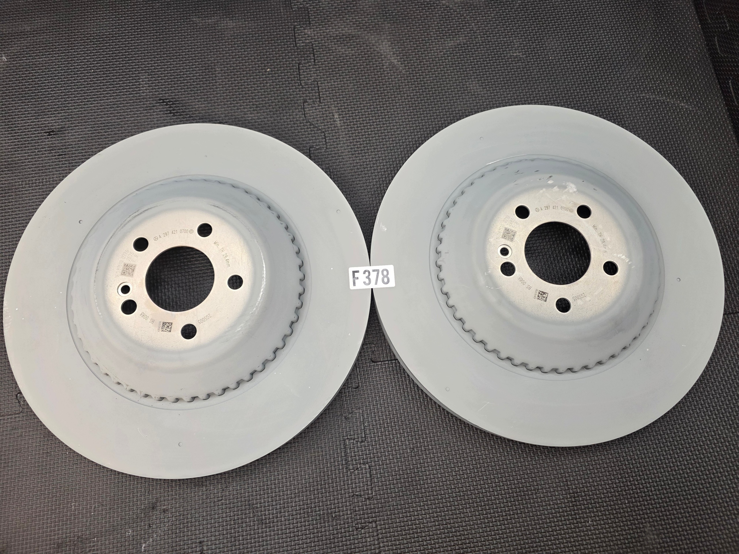 Tarcze PRZÓD Mercedes OEM W297 W295 W294 EQE EQS ORYGINAŁ Para - galeria