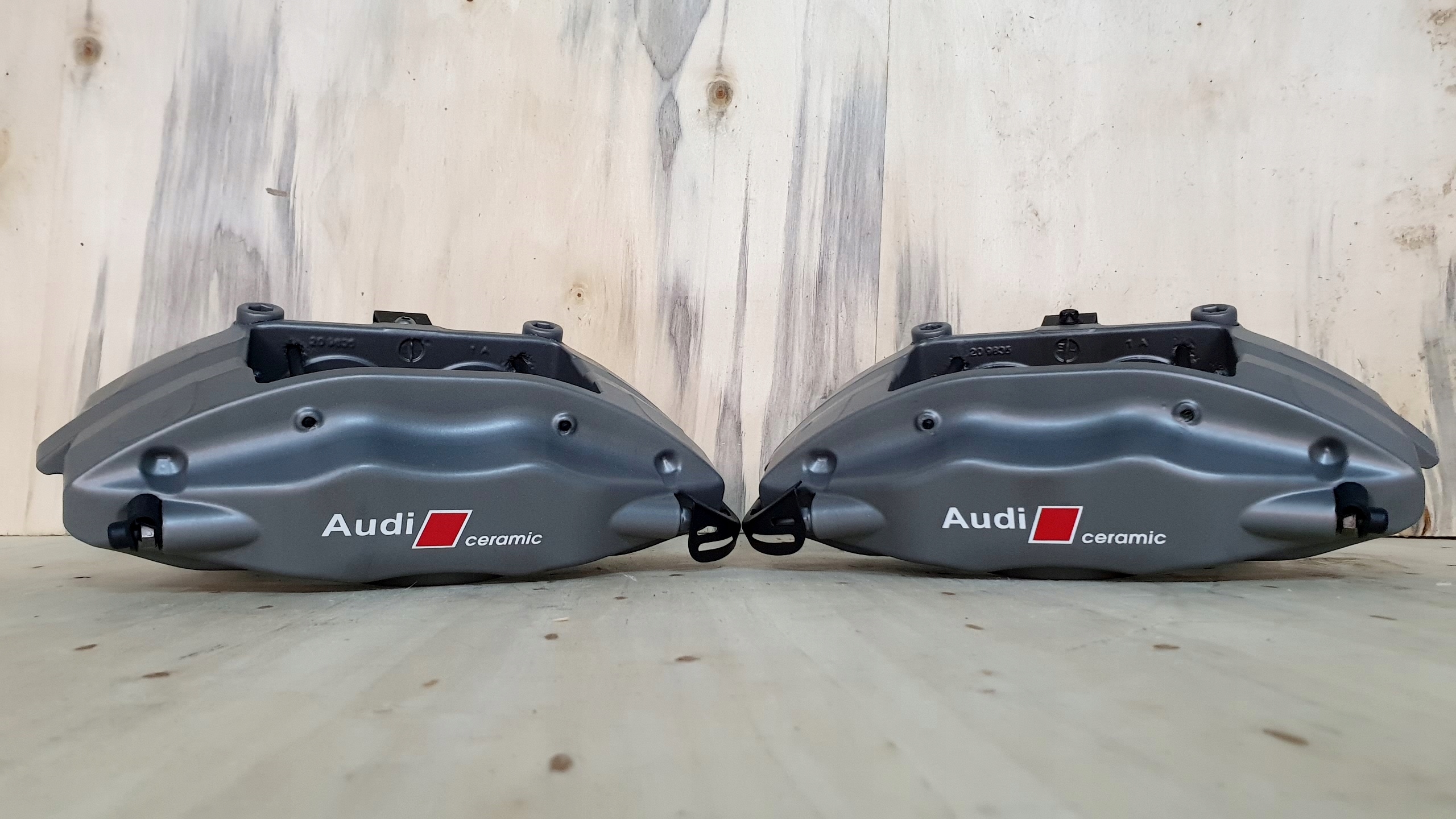 Zdjęcie produktu Zacisk Audi Q7 4L Tył Ceramika 4 tłoczki 356mm