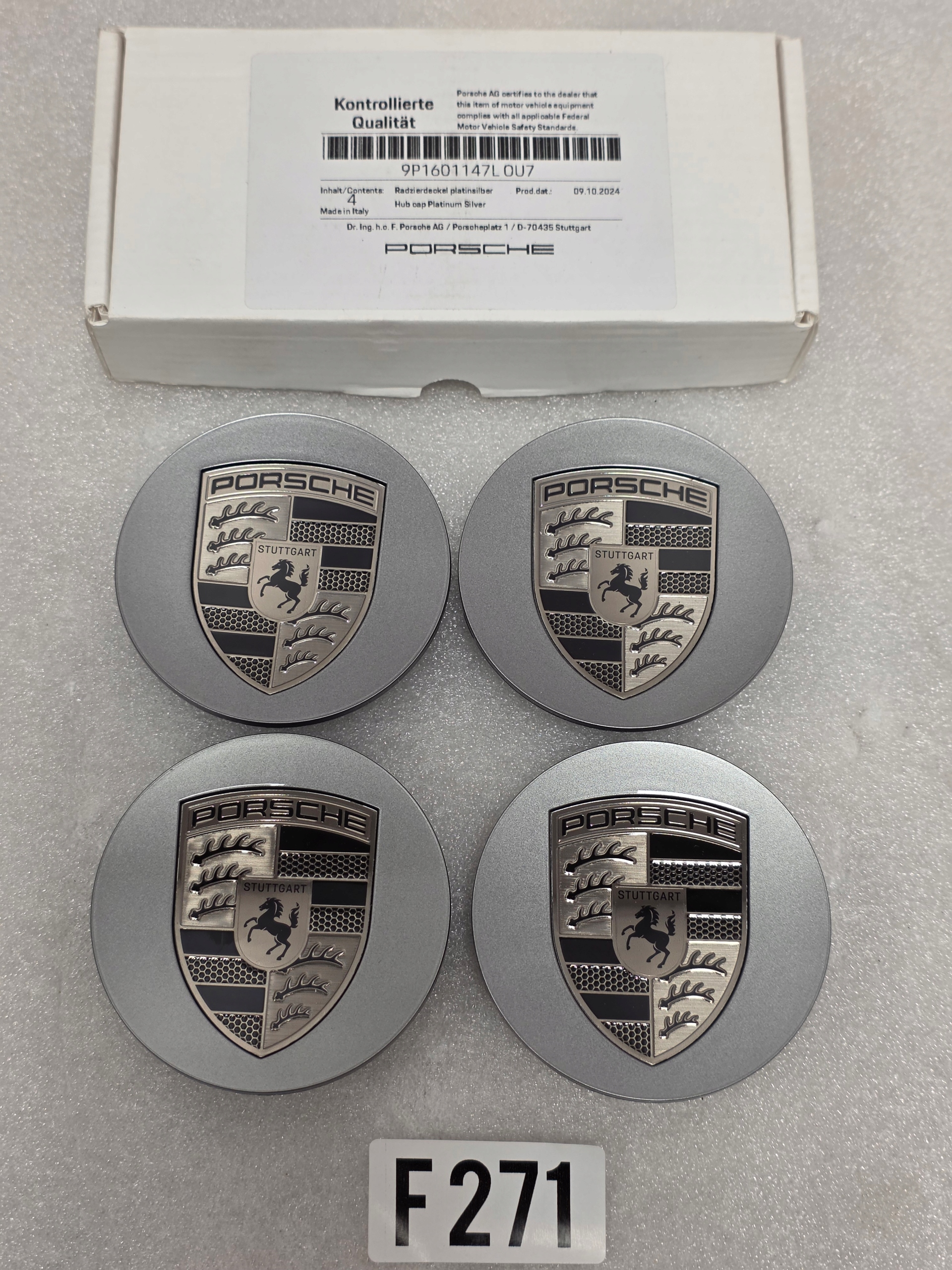 Zdjęcie produktu Dekielki Dekielek Nakładka Ozdobna PORSCHE OU7 Platinum Silver